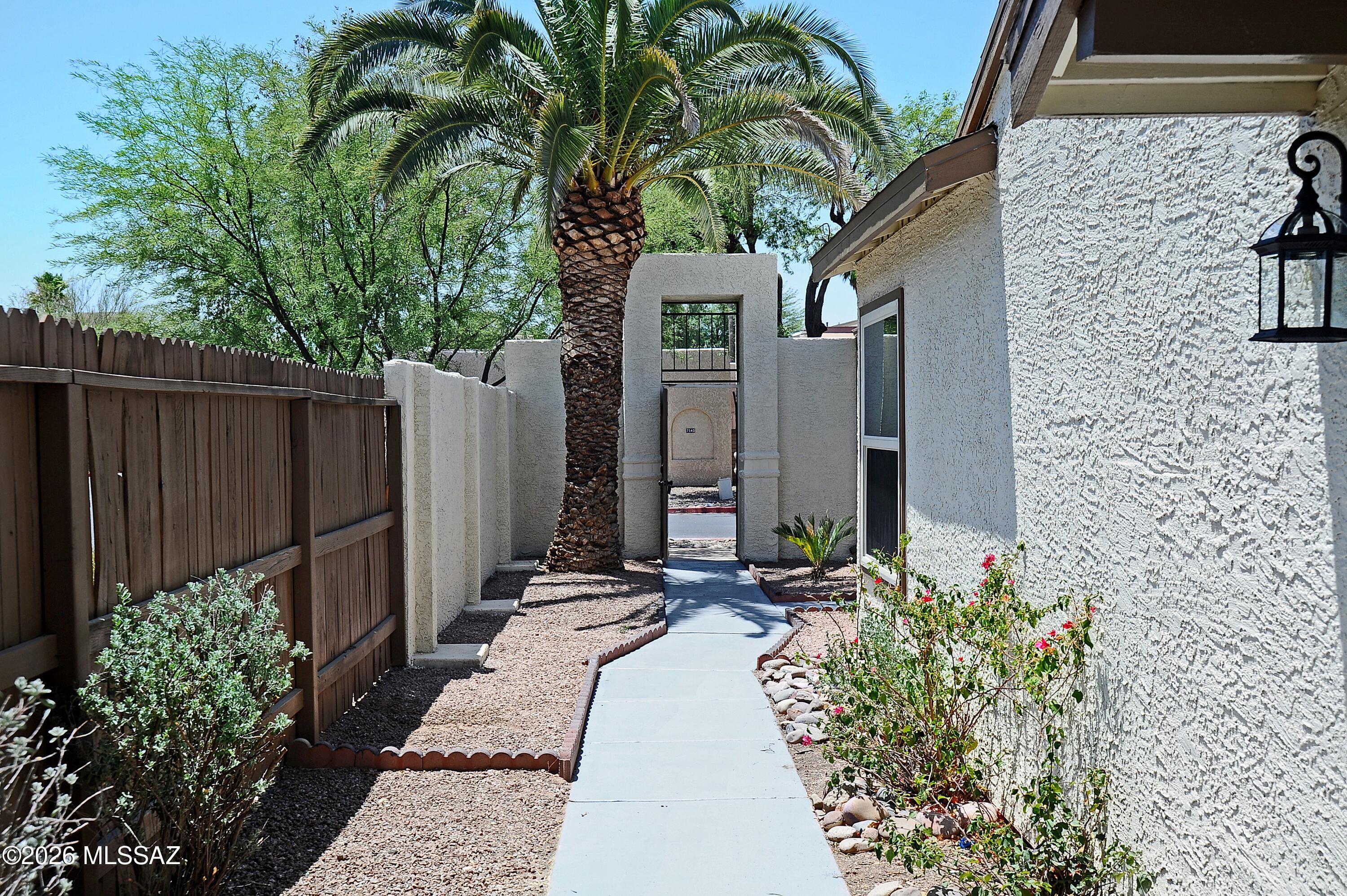 Desert Anchors Townhouses (1-63) - Residential