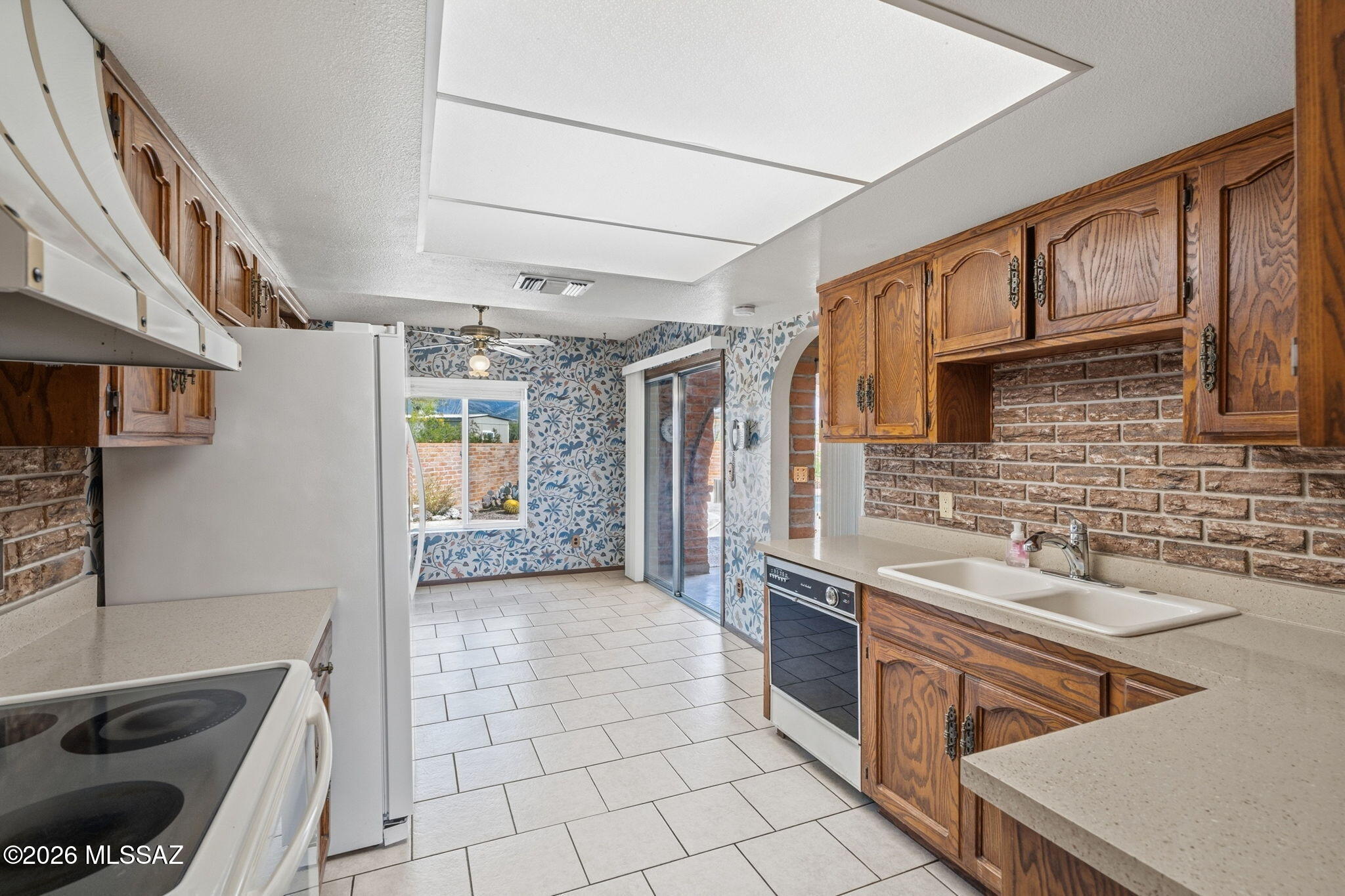 Santa Catalina Estates NO. 4 (1-180) - Residential