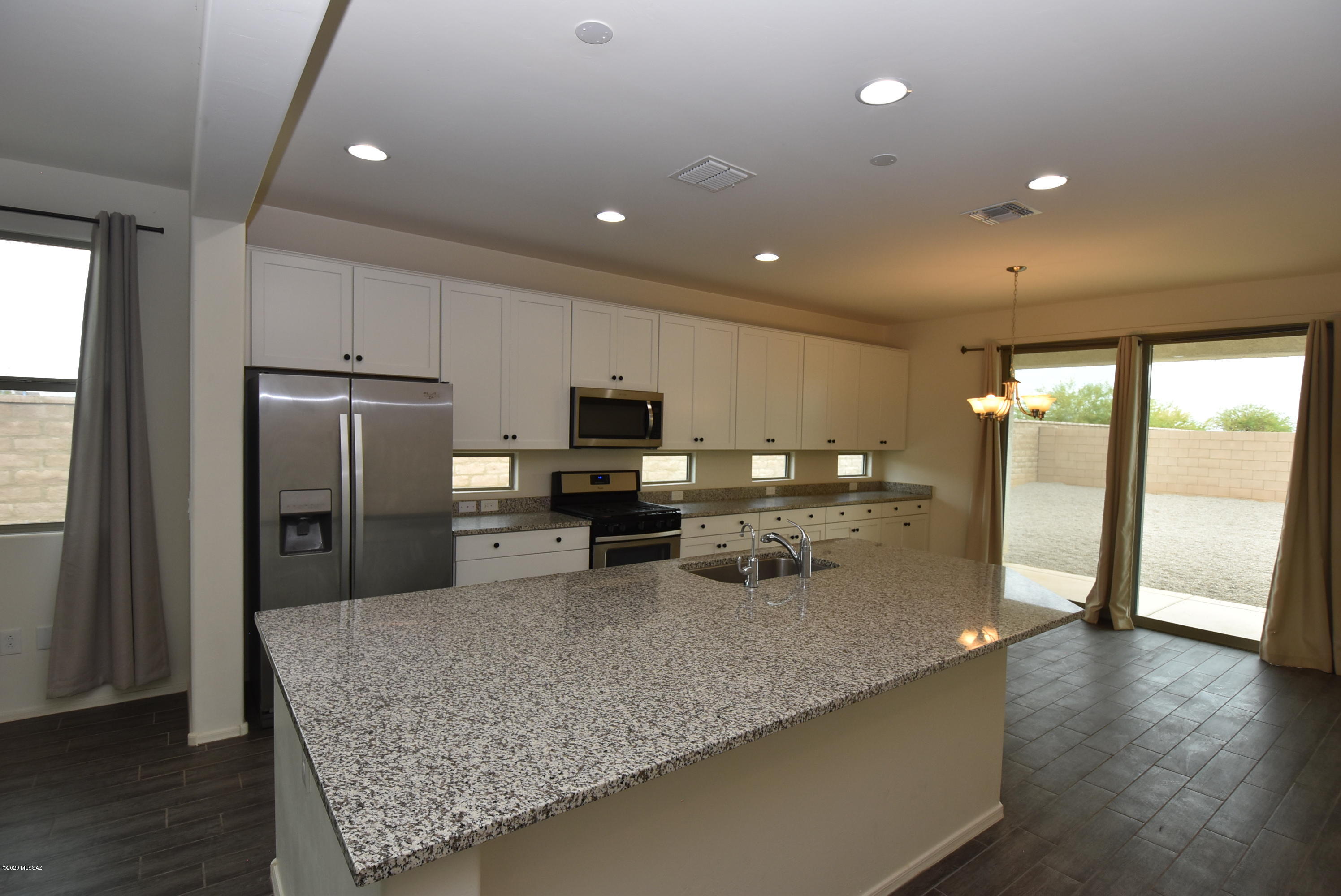 La Estancia De Tucson (1-330) - Residential Lease