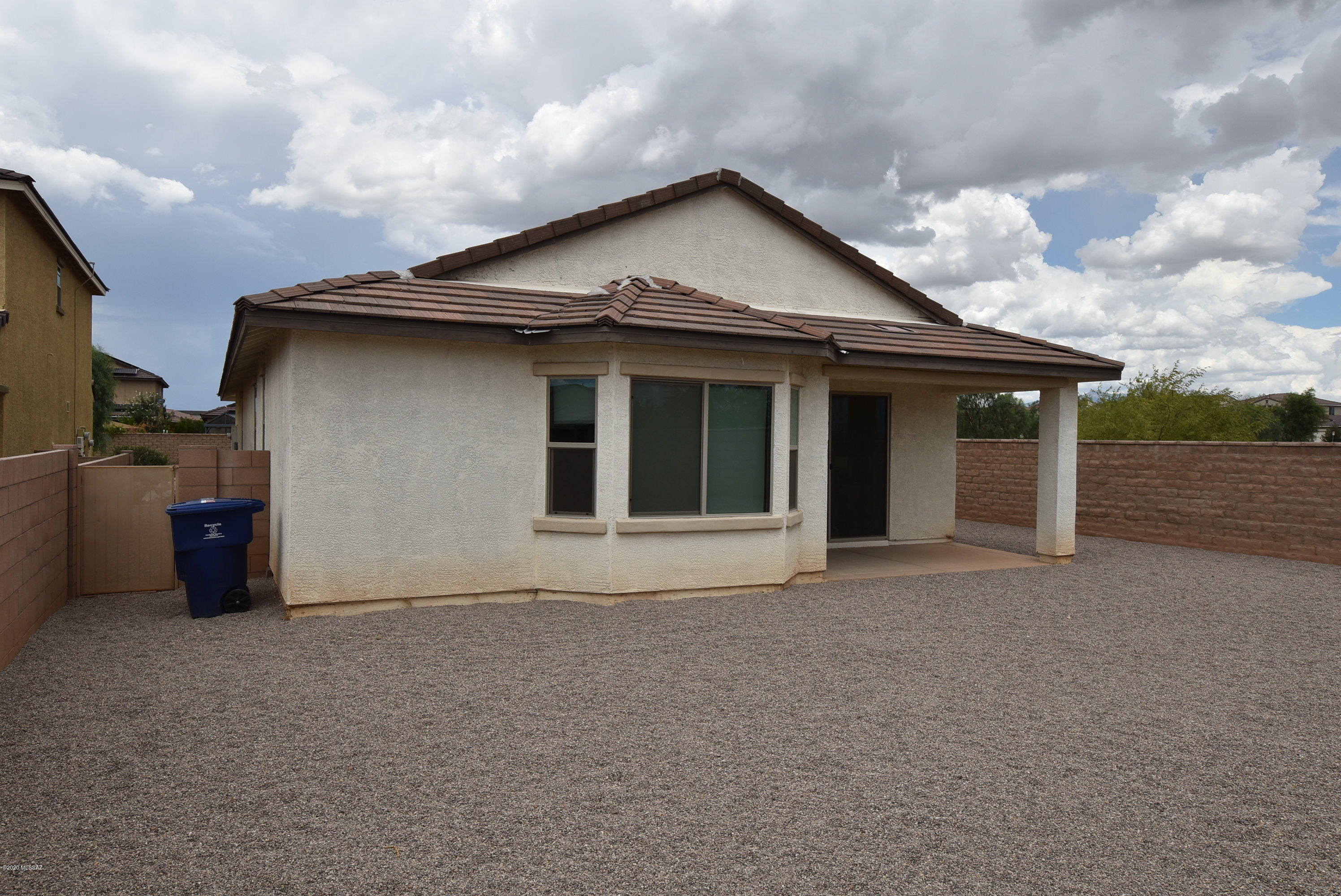 La Estancia De Tucson (1-330) - Residential Lease