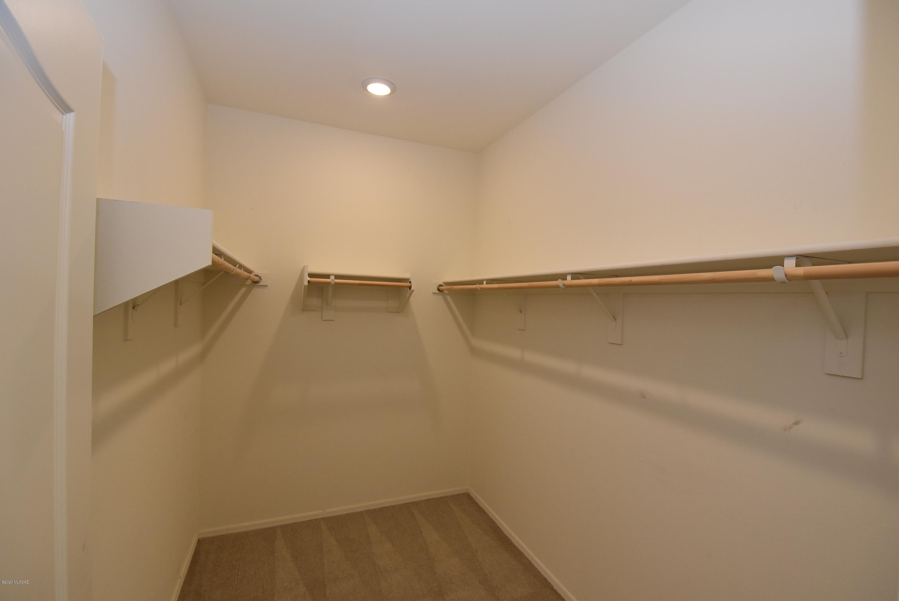 La Estancia De Tucson (1-330) - Residential Lease
