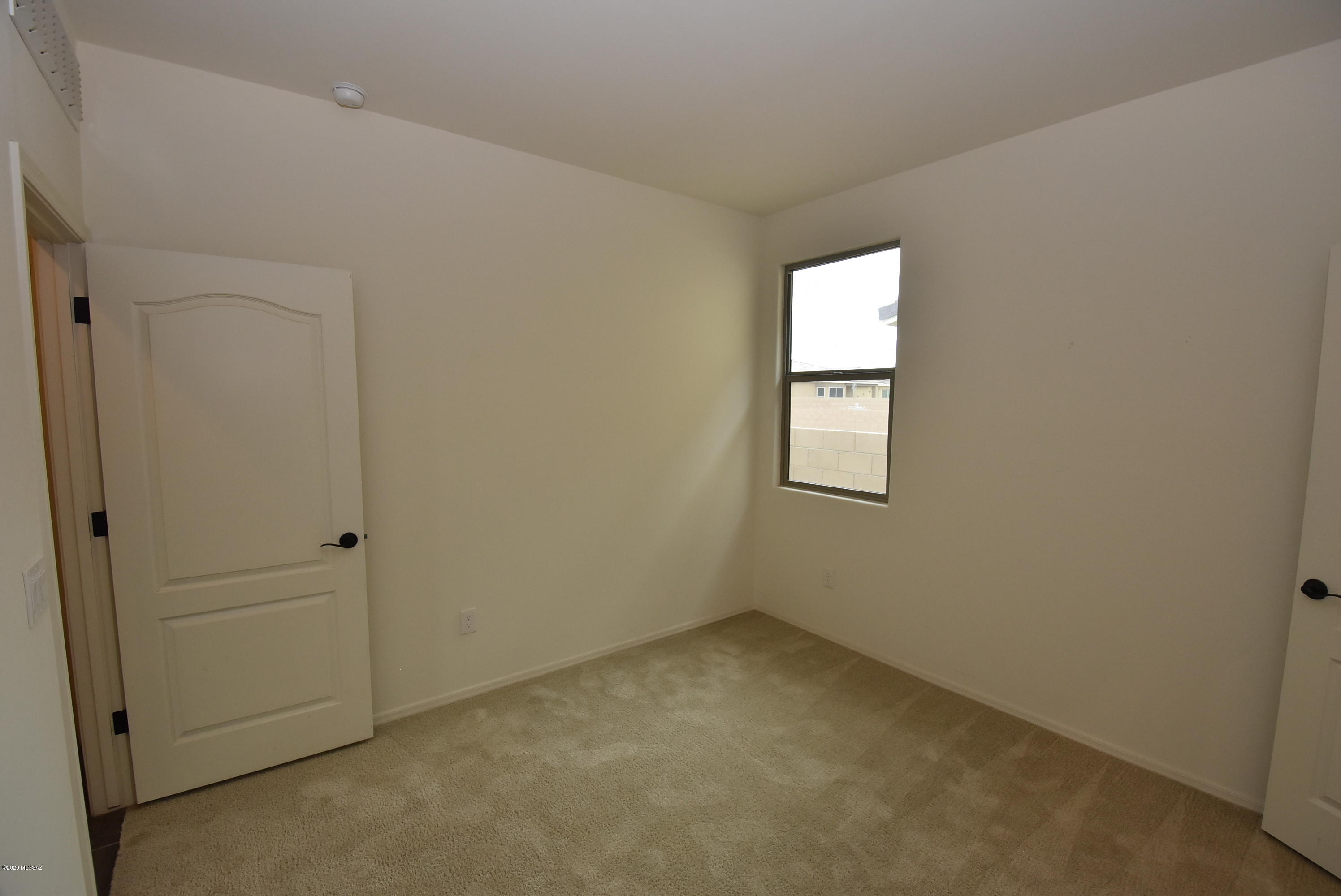 La Estancia De Tucson (1-330) - Residential Lease
