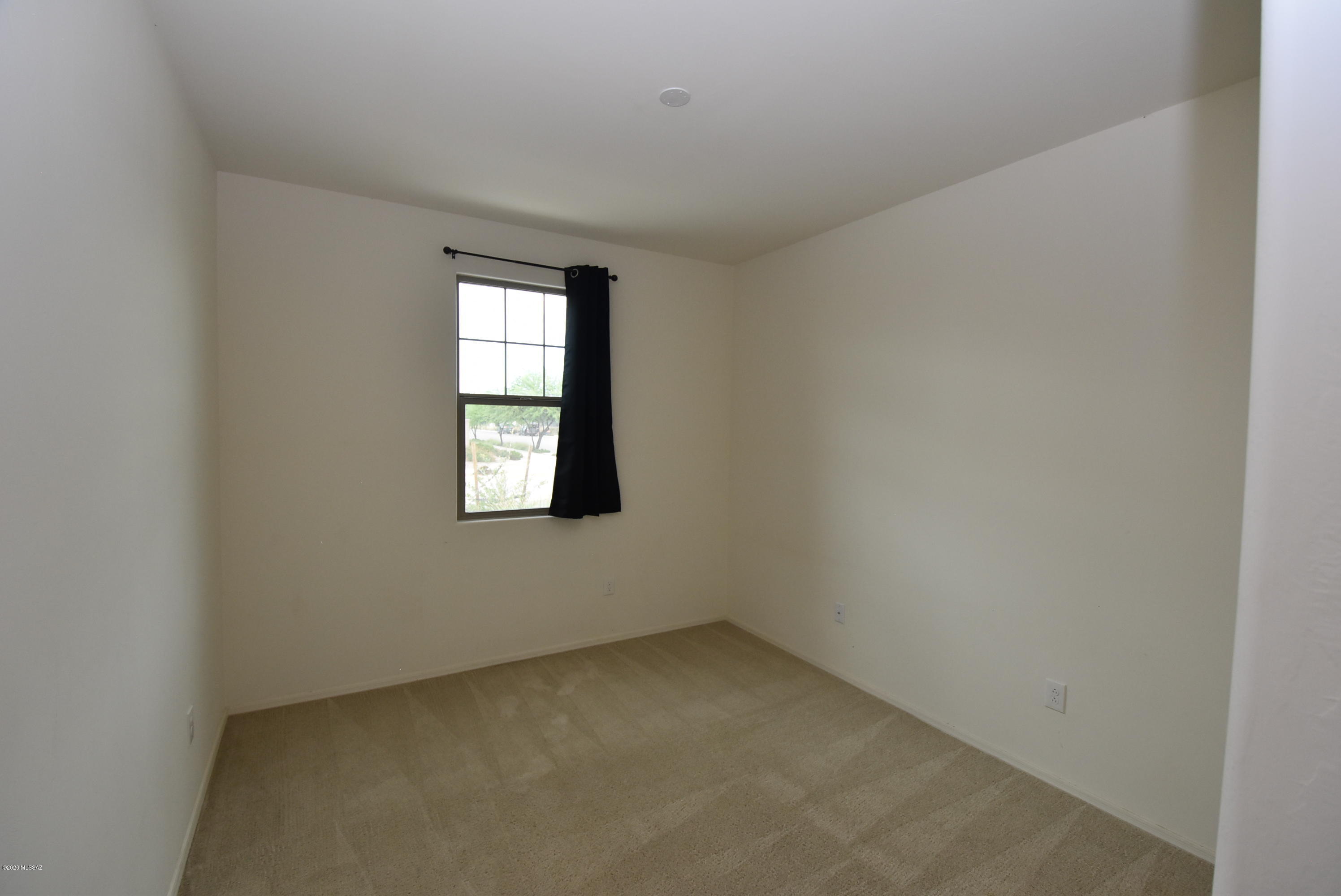 La Estancia De Tucson (1-330) - Residential Lease