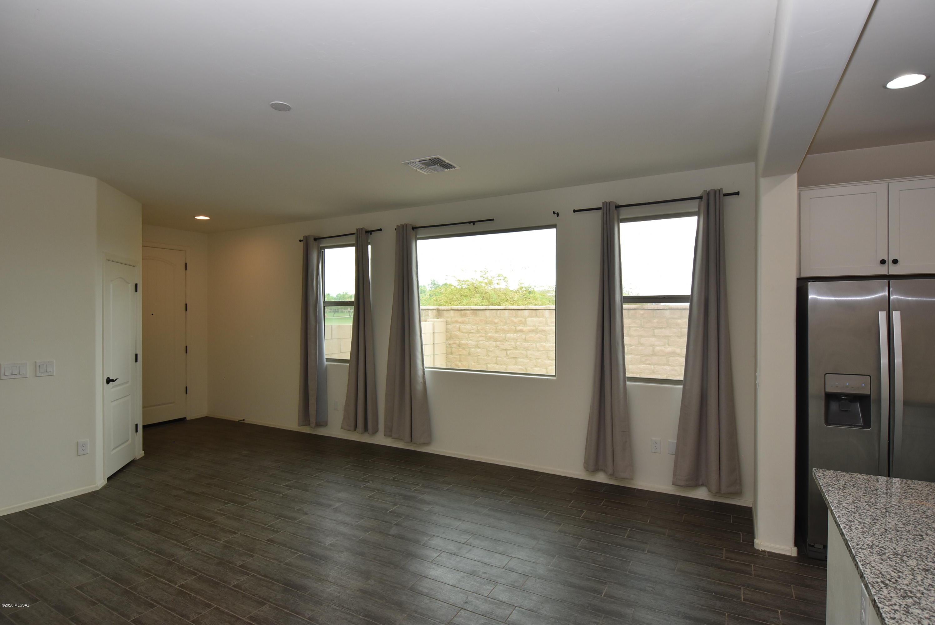 La Estancia De Tucson (1-330) - Residential Lease