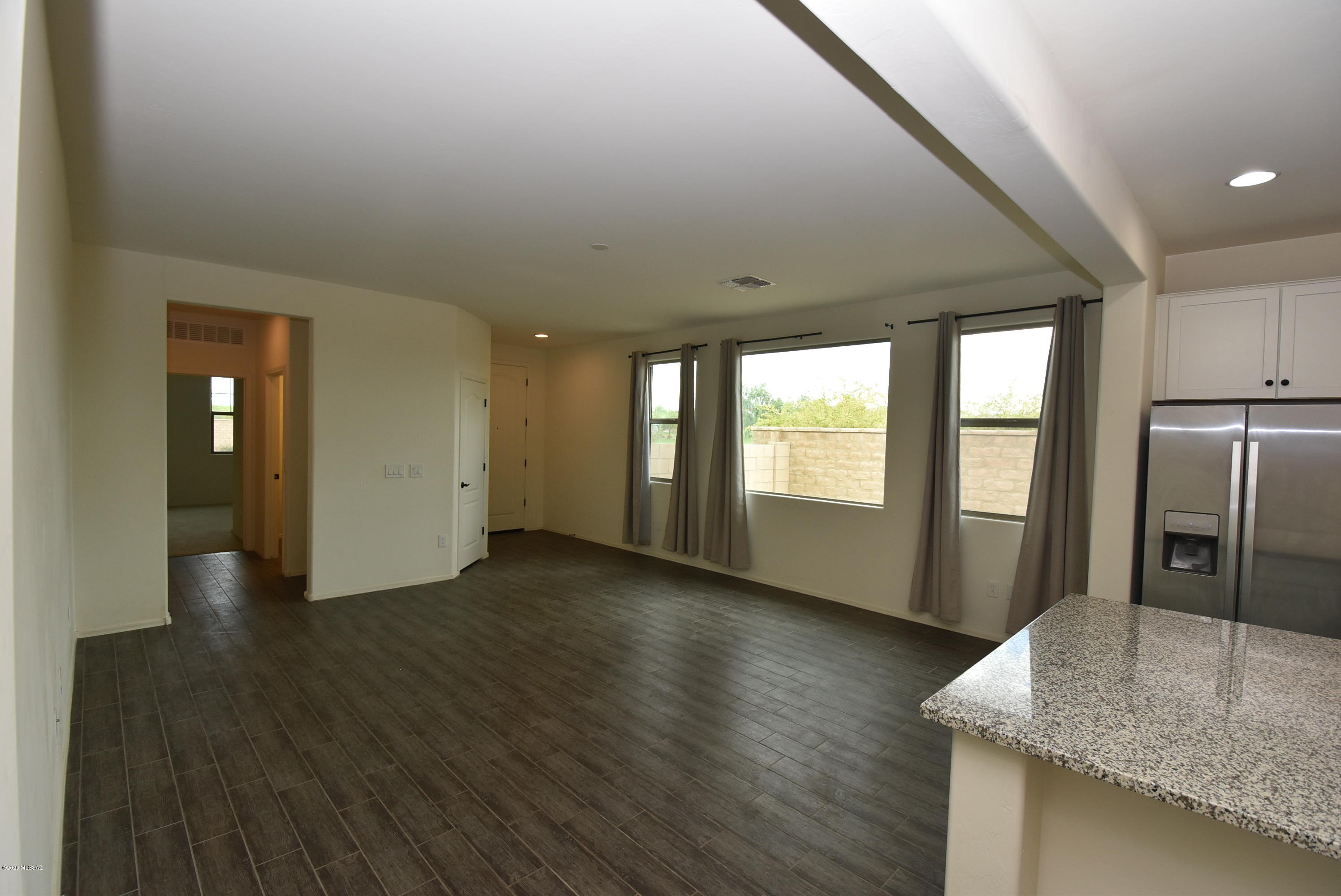 La Estancia De Tucson (1-330) - Residential Lease