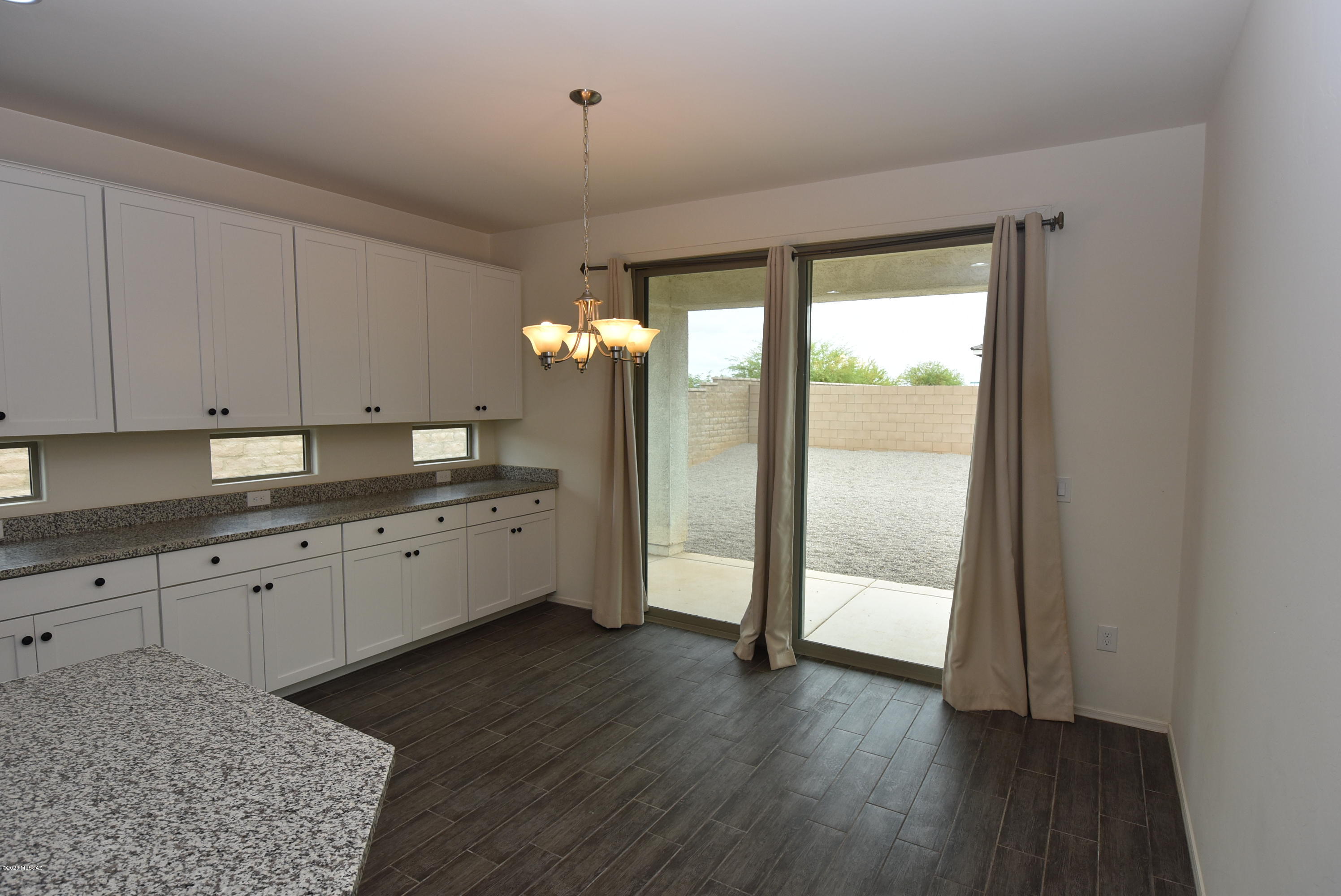 La Estancia De Tucson (1-330) - Residential Lease