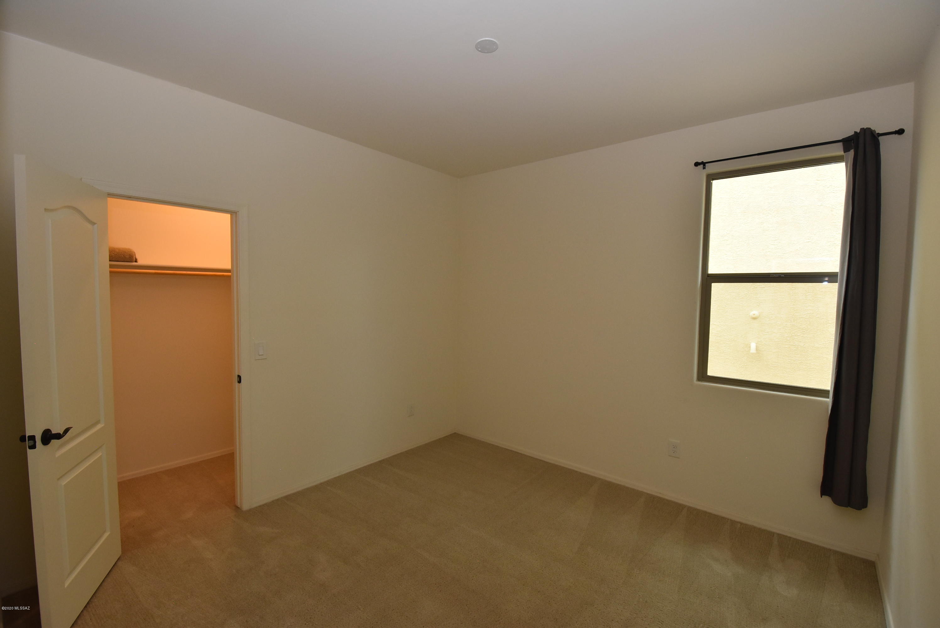 La Estancia De Tucson (1-330) - Residential Lease