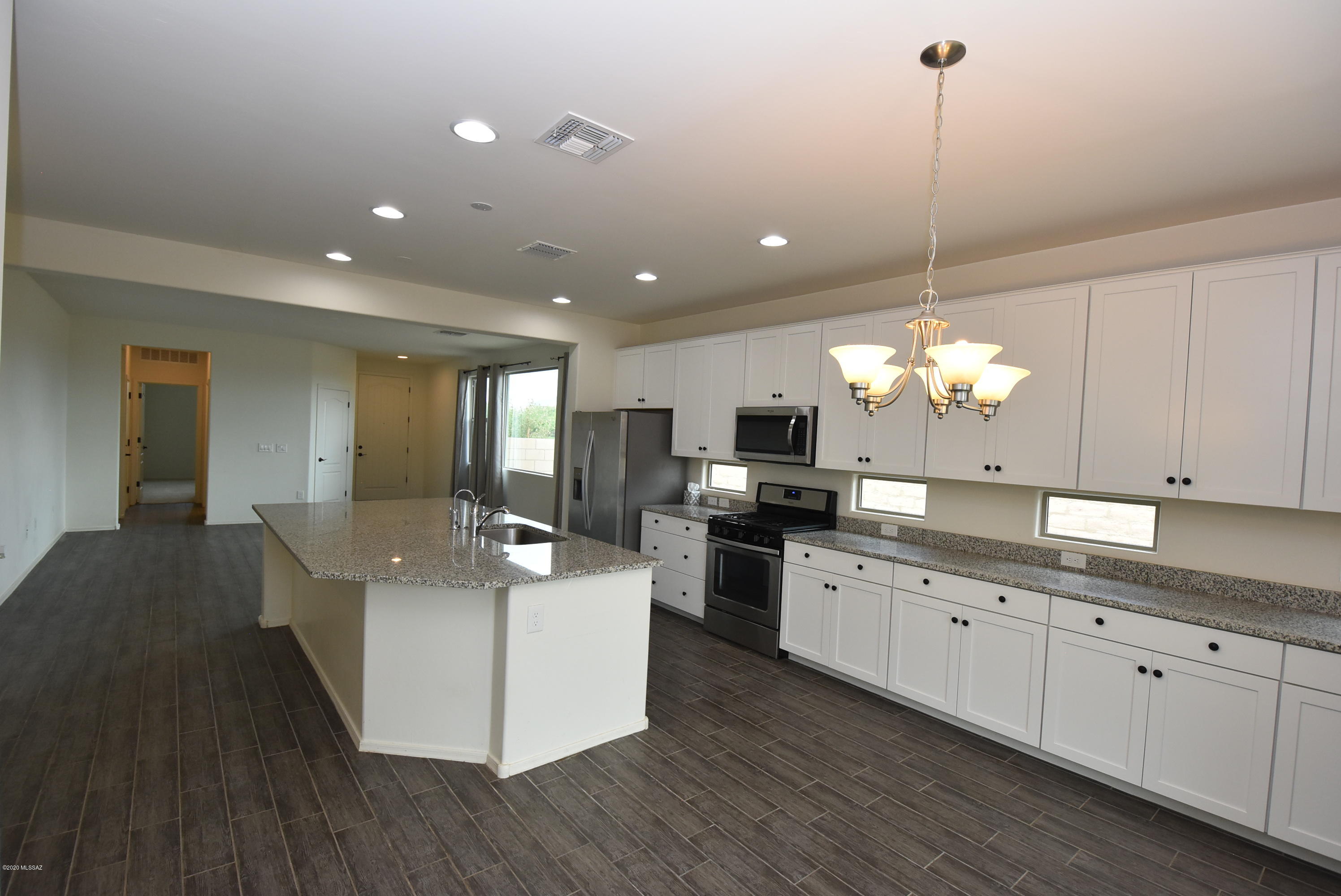 La Estancia De Tucson (1-330) - Residential Lease