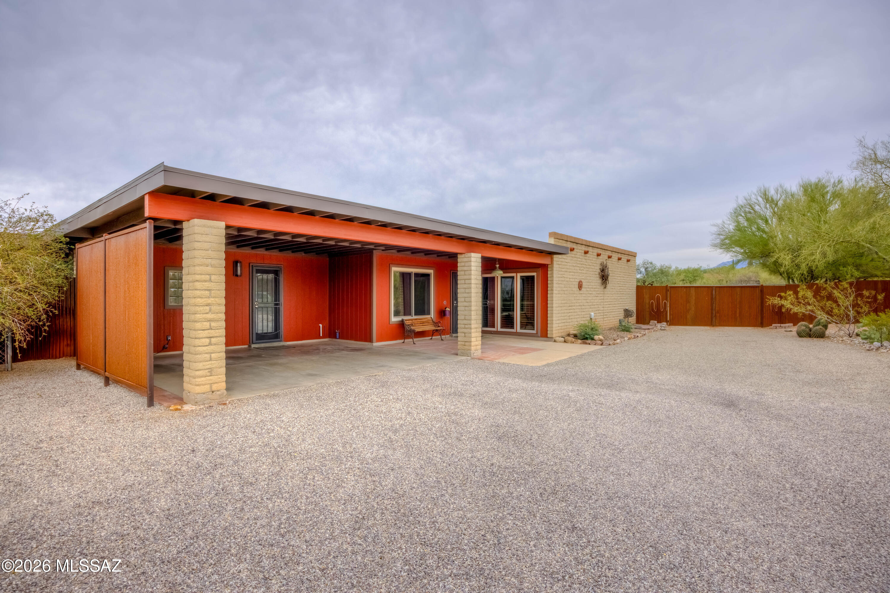 Tres Lomas East  (1-71) - Residential