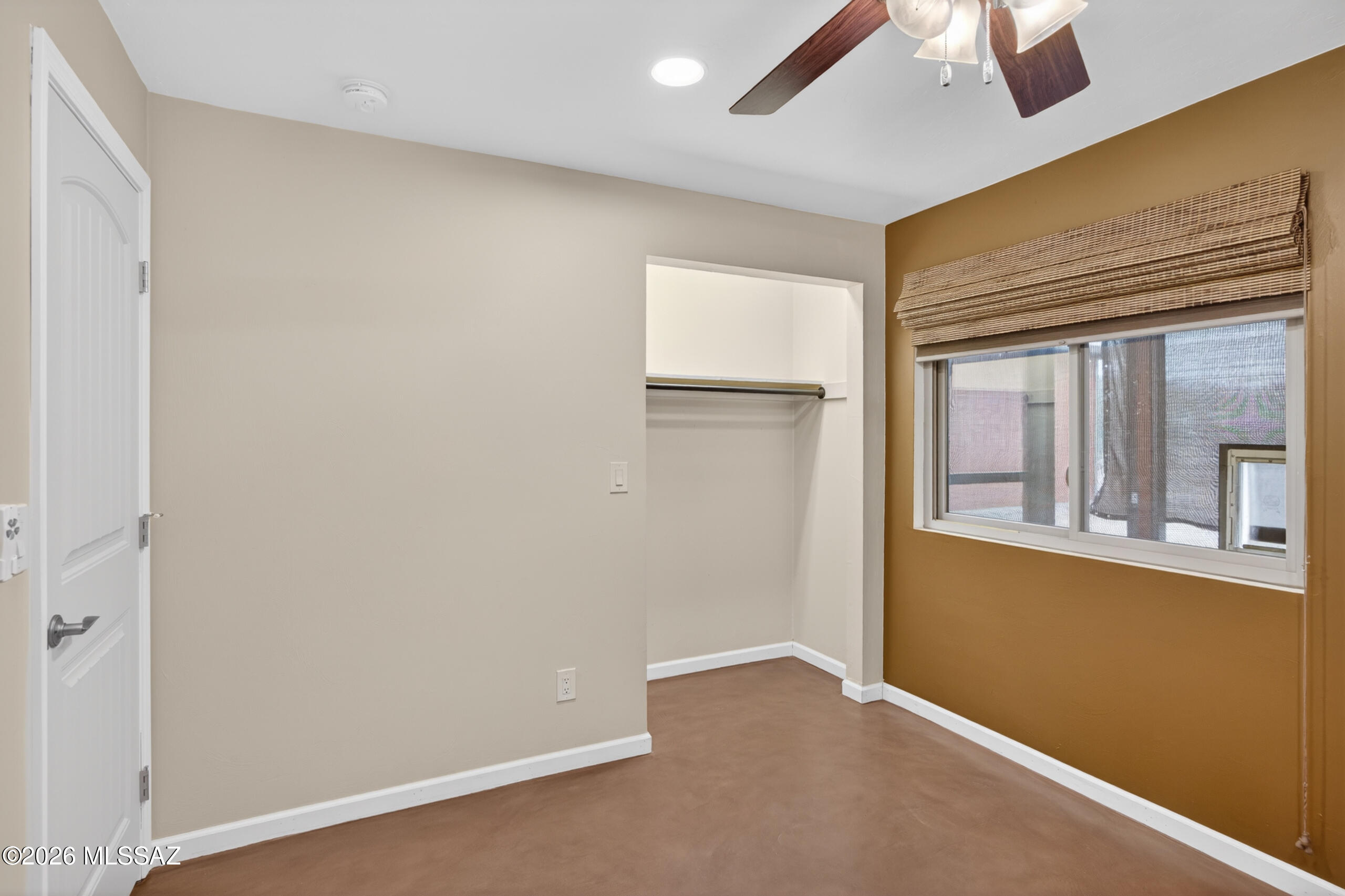Tres Lomas East  (1-71) - Residential