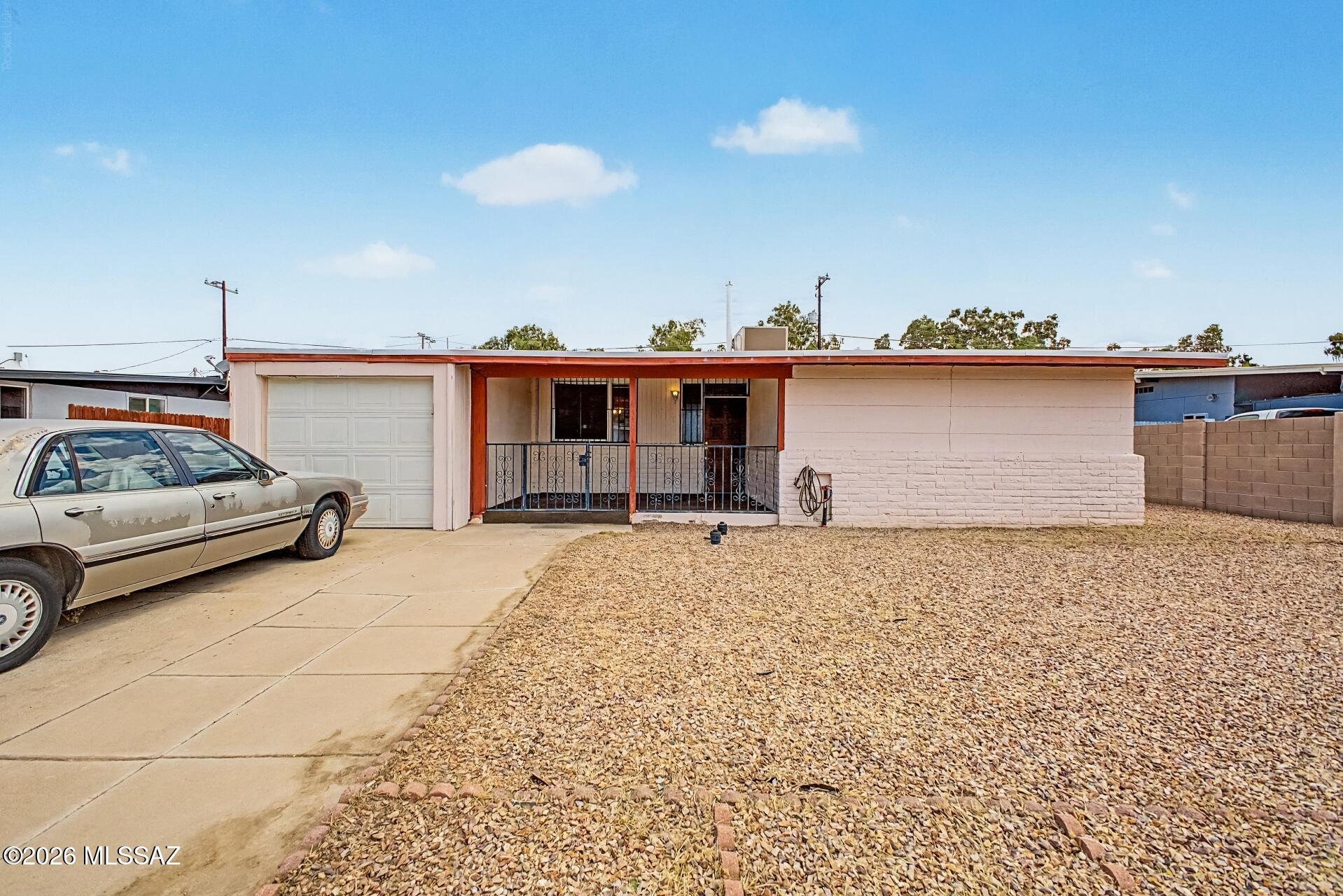 Valentine Terrace - Residential
