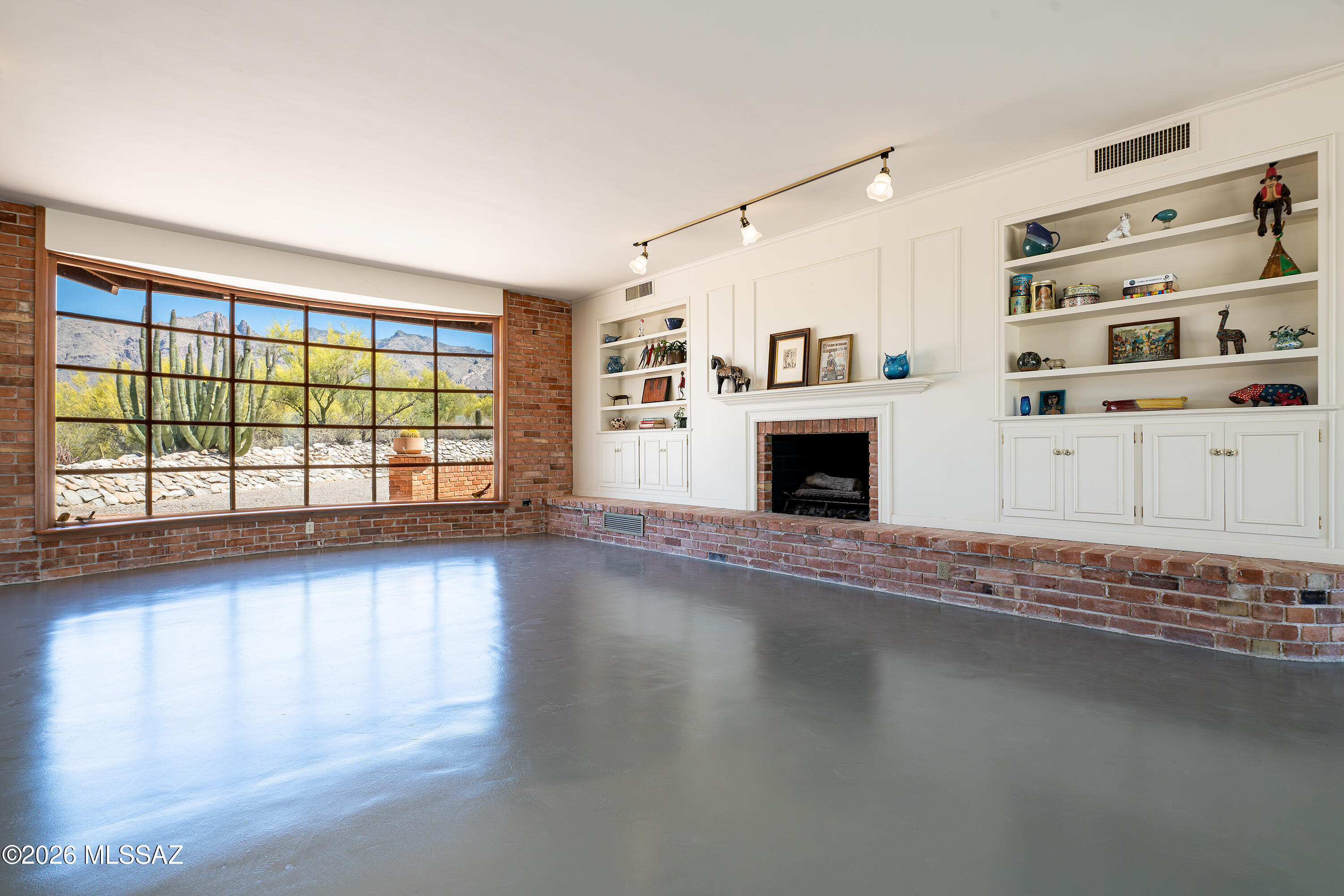 Catalina Foothills Estates NO. 3 - Residential