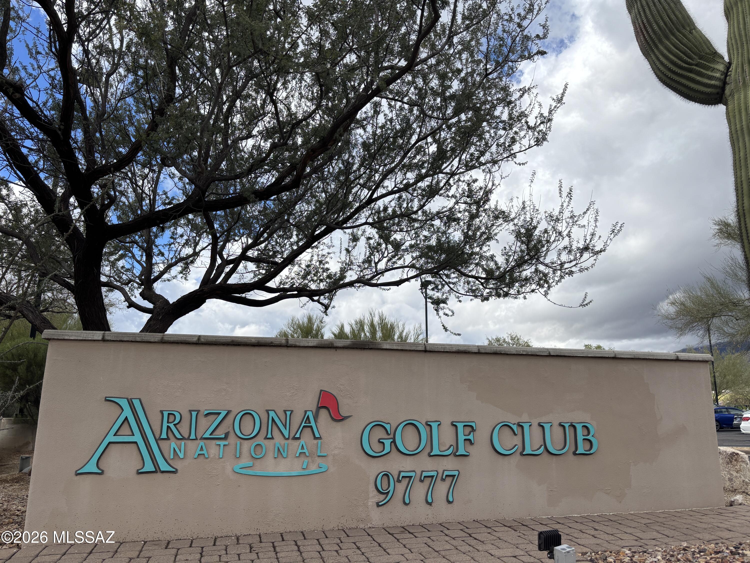Pinnacle @ Sabino Springs resub (1-62) - Residential