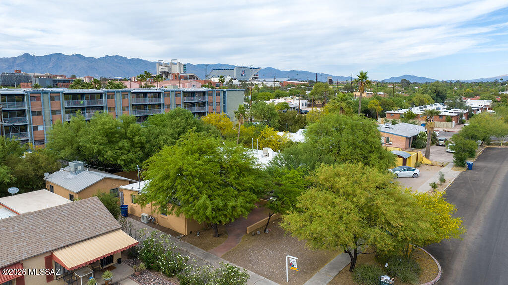 Buells Add - Residential Lease