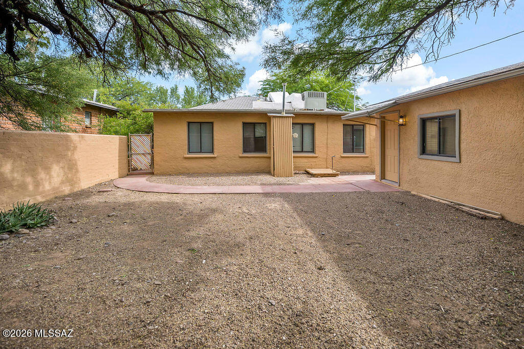 Buells Add - Residential Lease