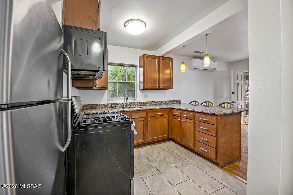 Buells Add - Residential Lease