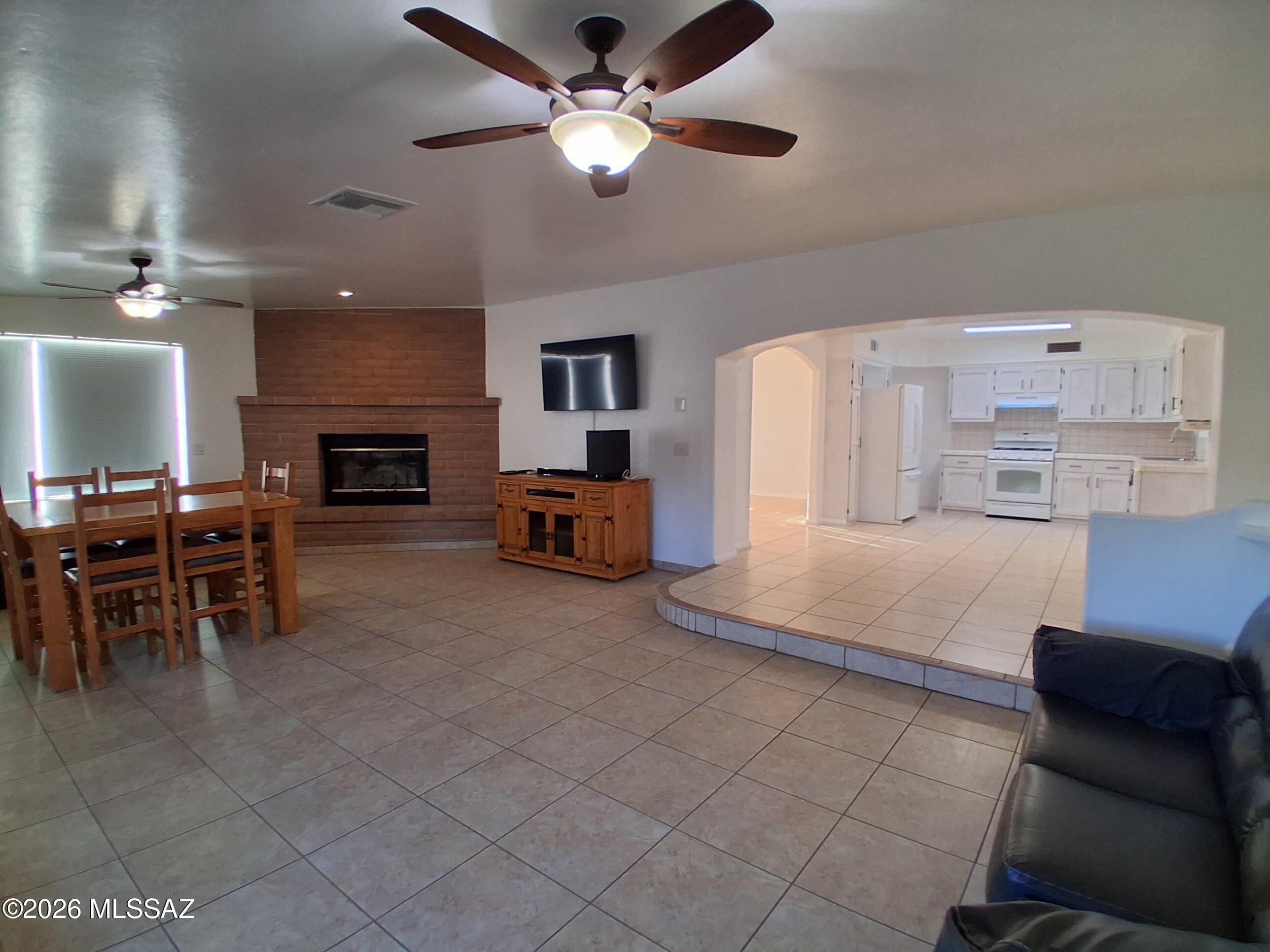 Mission Terrace NO.2 - Residential Lease