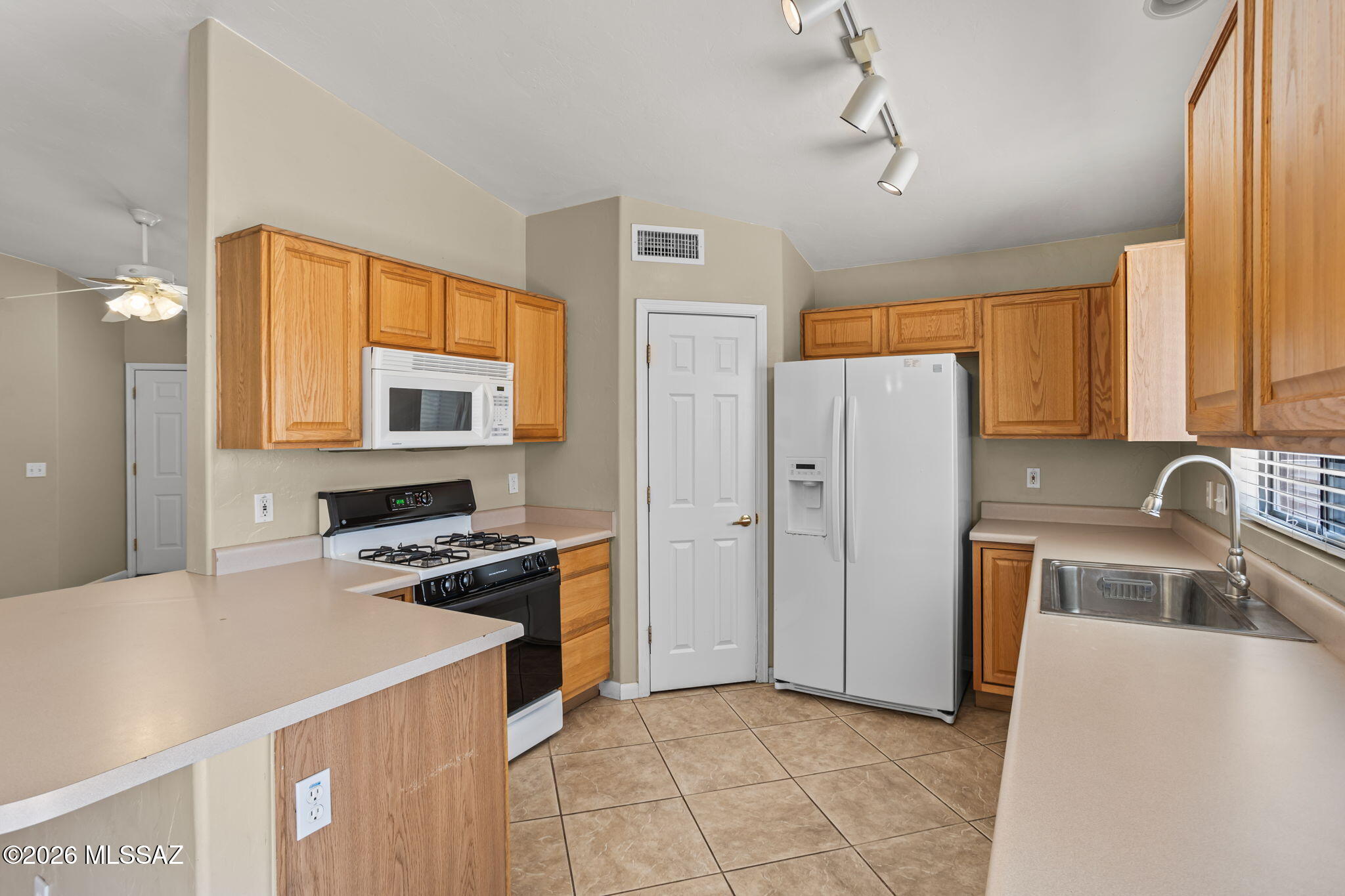 Rancho Agua Dulce (307-368) - Residential