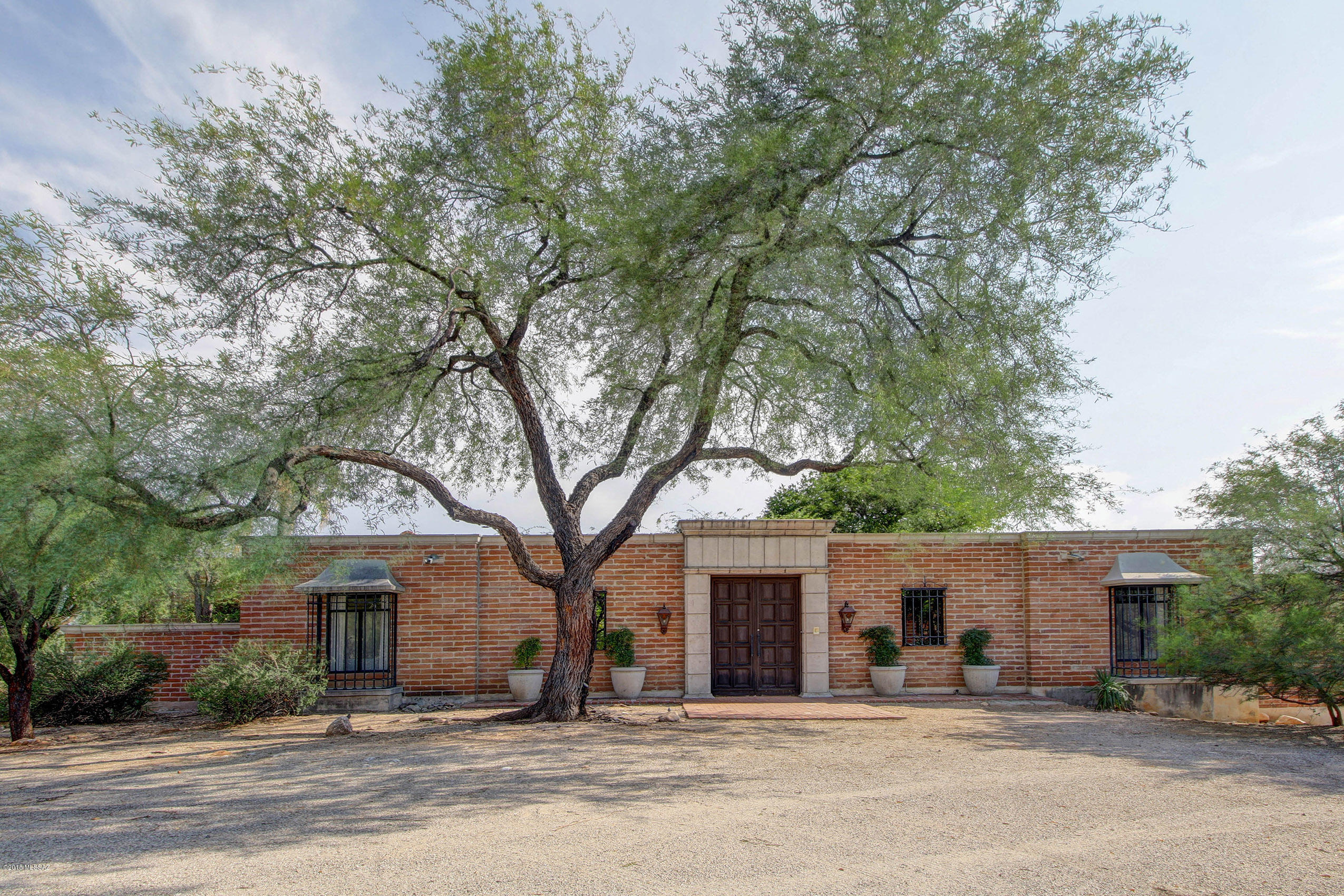Haciendas Francisco Soza (1-18) - Residential Lease