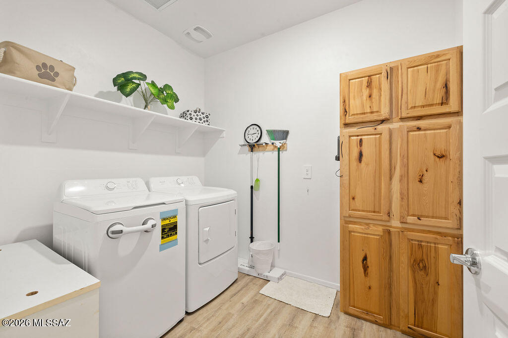 Saguaro Bloom SQ20180540069 - Residential