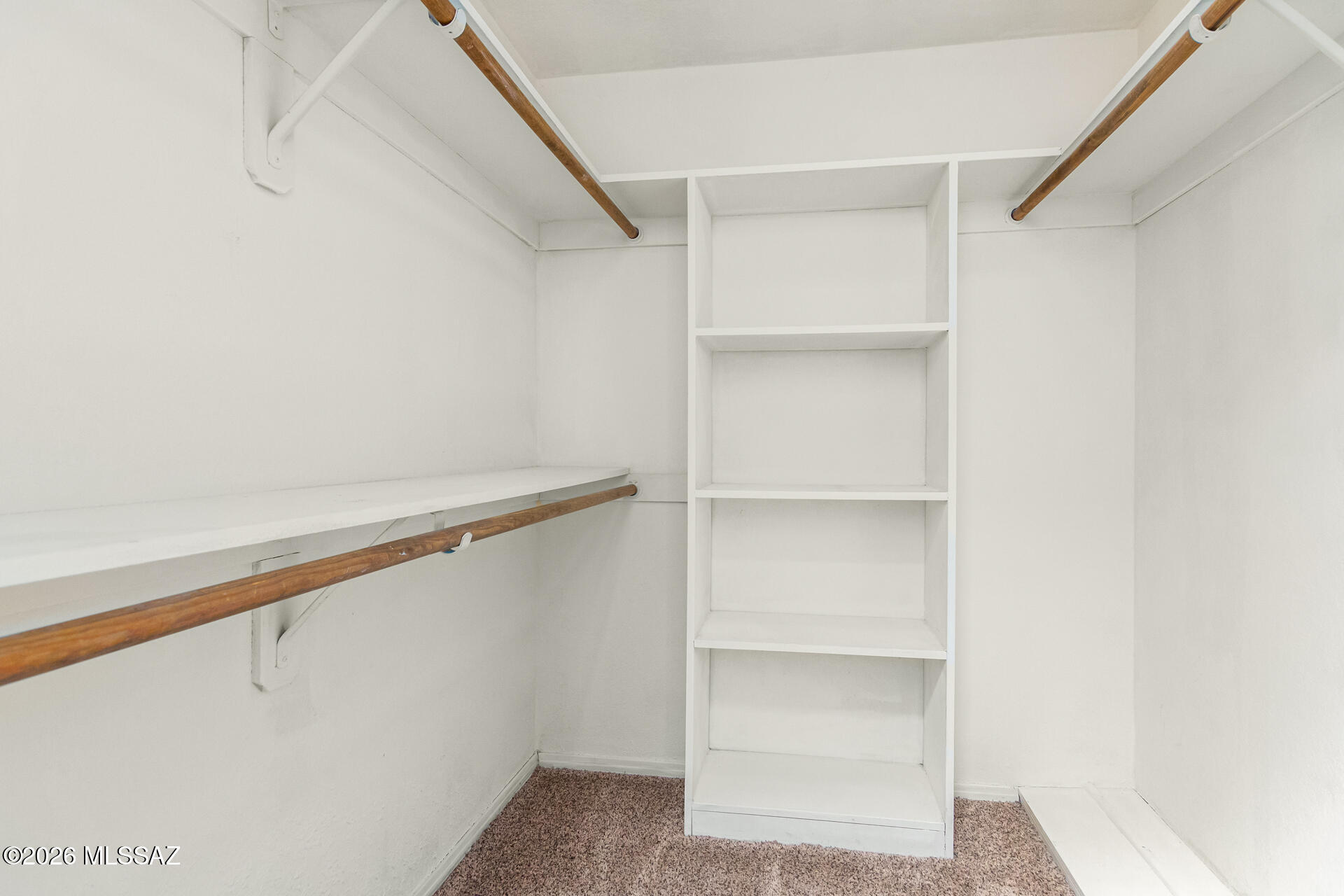 Las Casas Bellas Condo (1-44) - Residential Lease