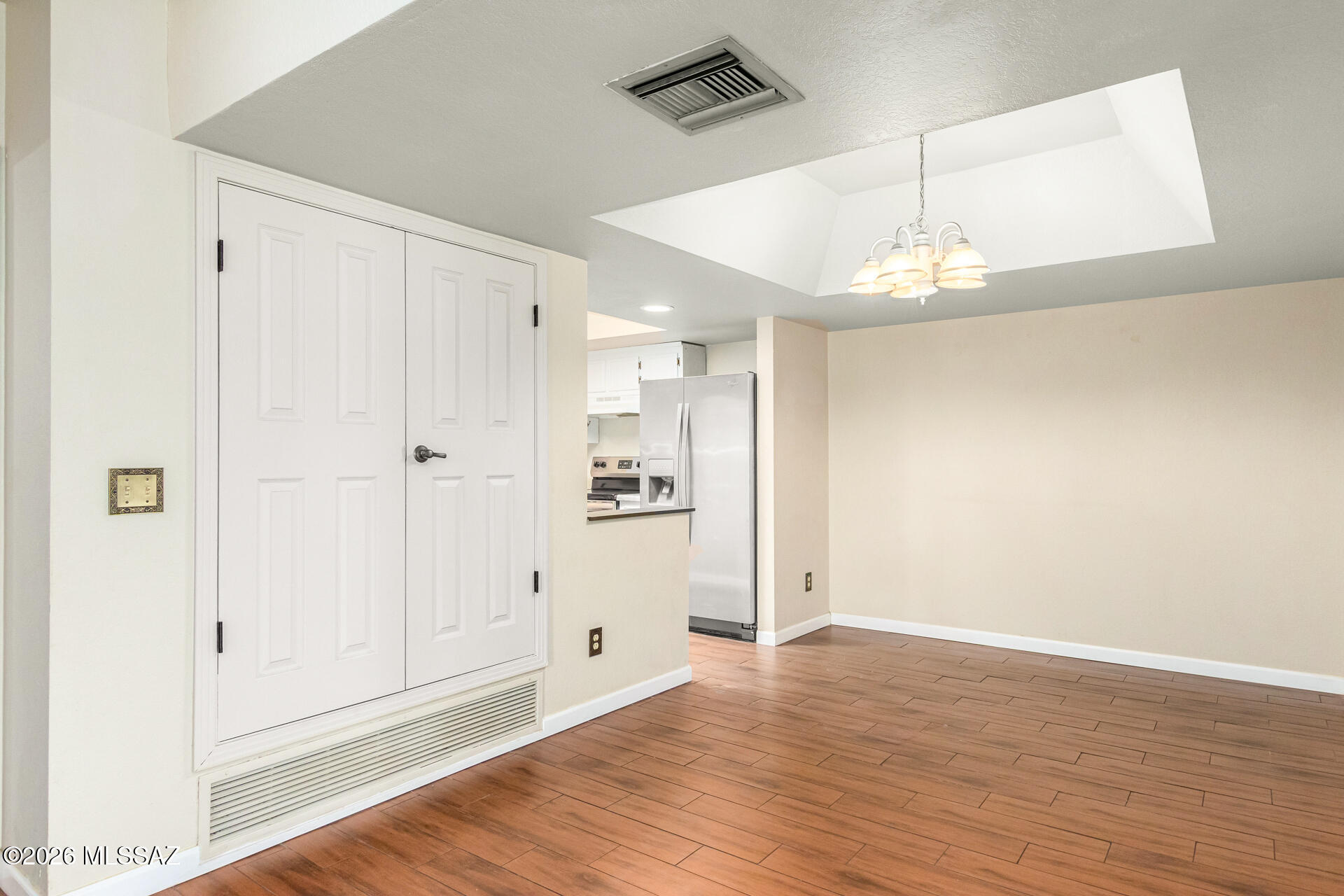 Las Casas Bellas Condo (1-44) - Residential Lease