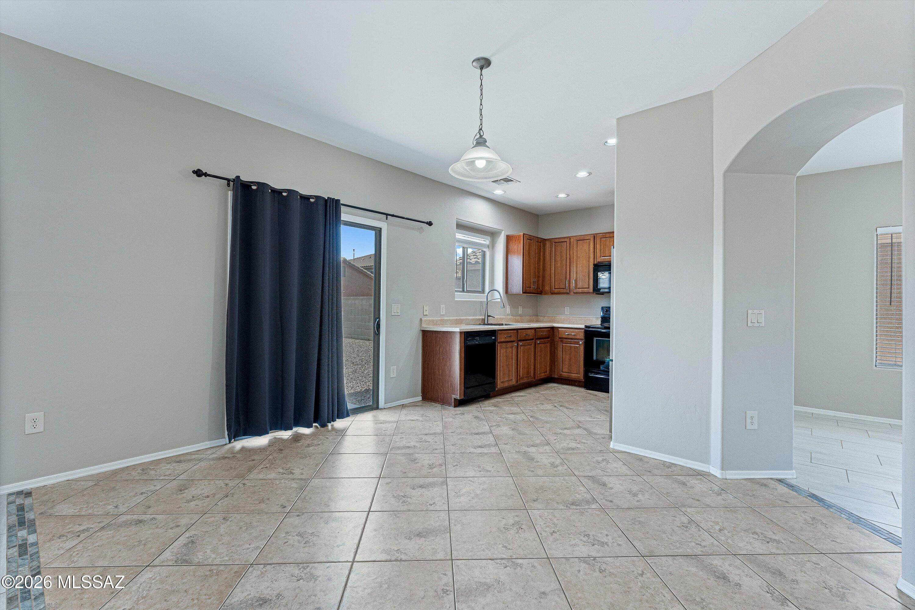 Empire Heights (1-241) - Residential