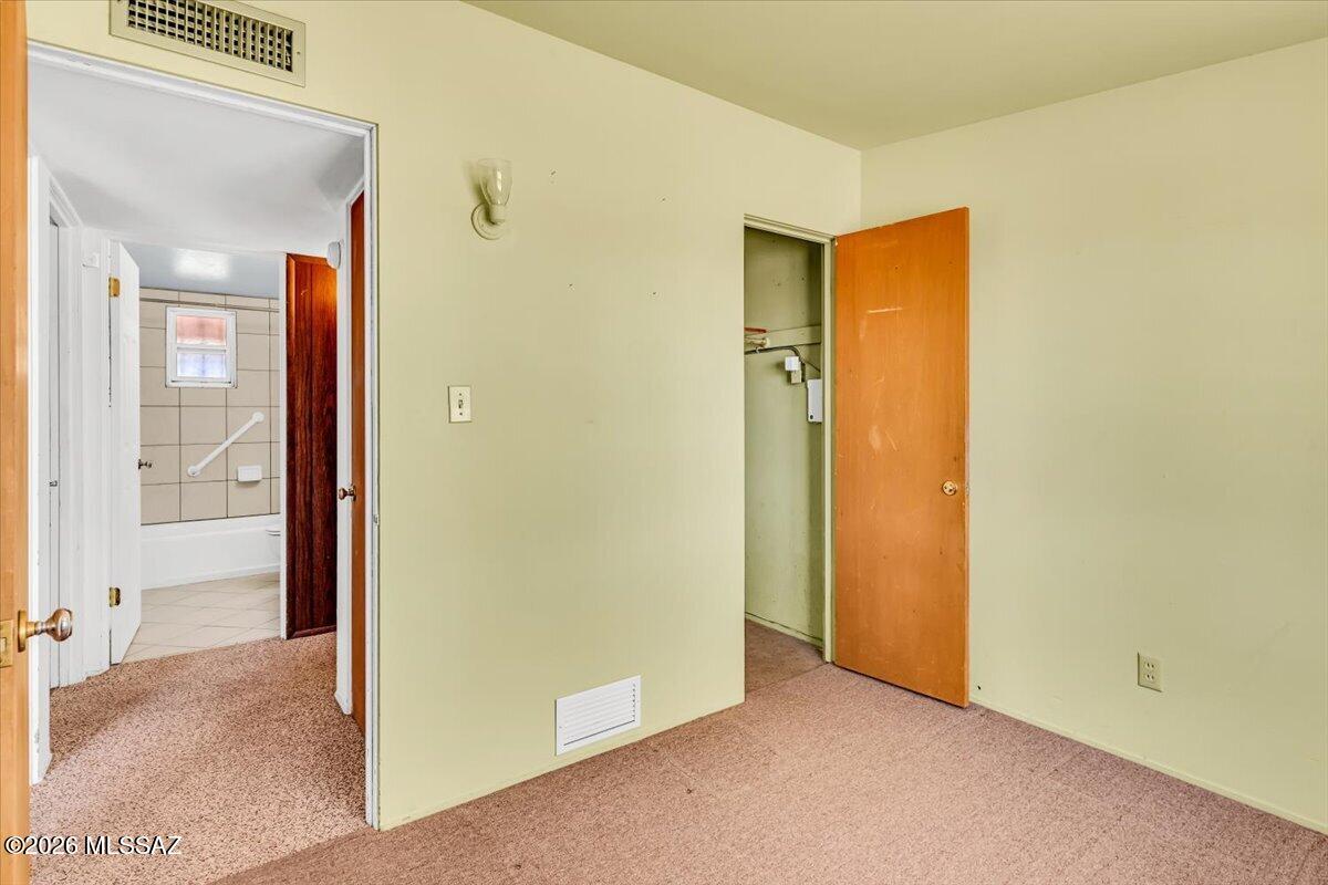 Park Lane East - Residential