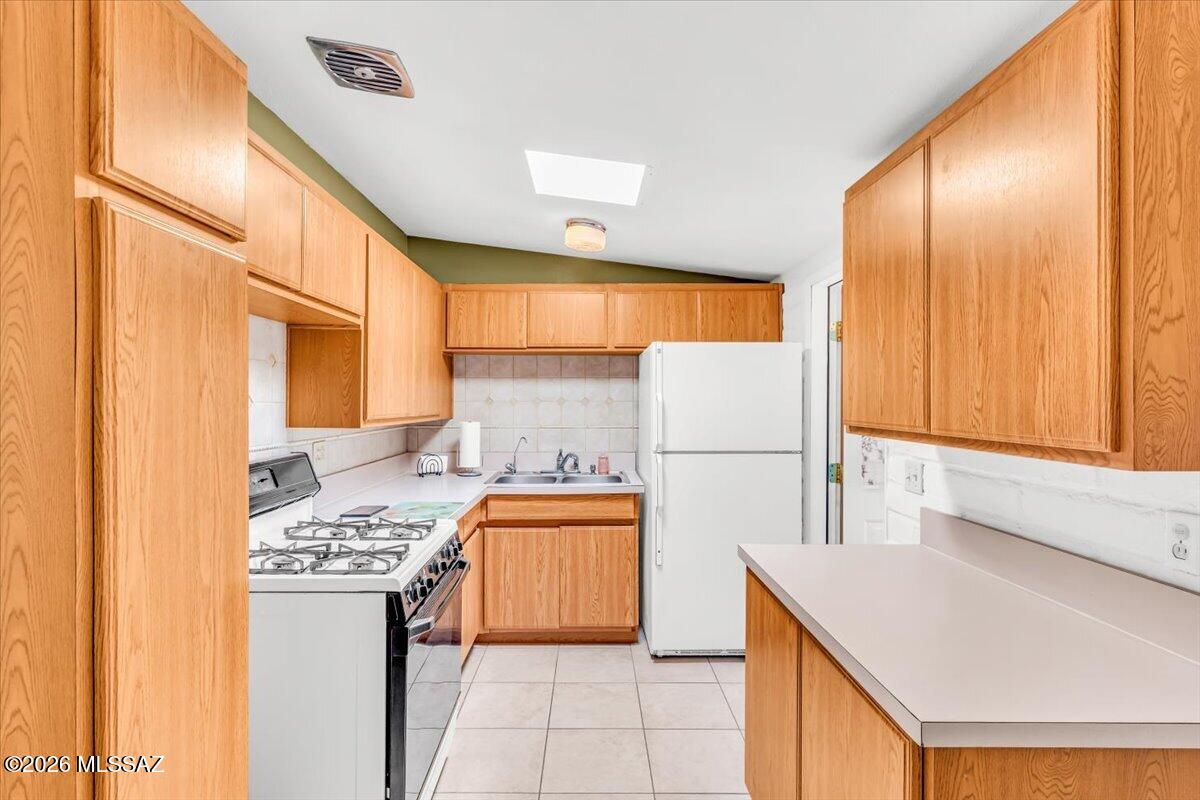 Park Lane East - Residential