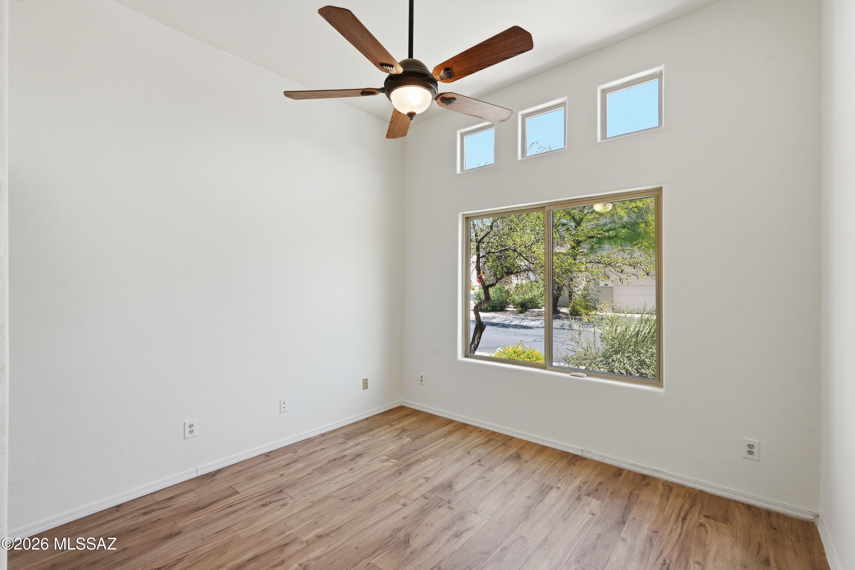 Rancho Lomas (1-81) - Residential