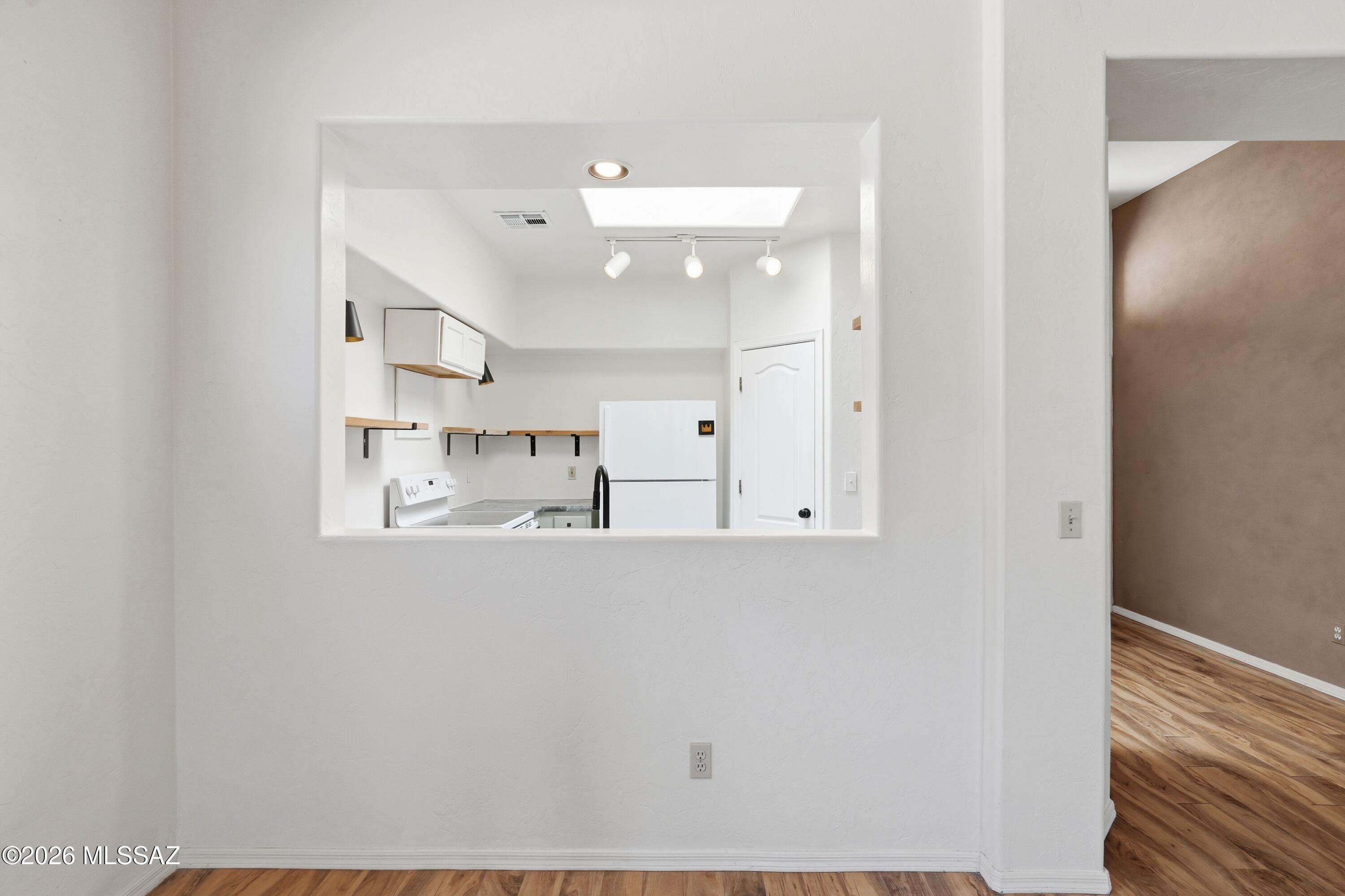 Rancho Lomas (1-81) - Residential