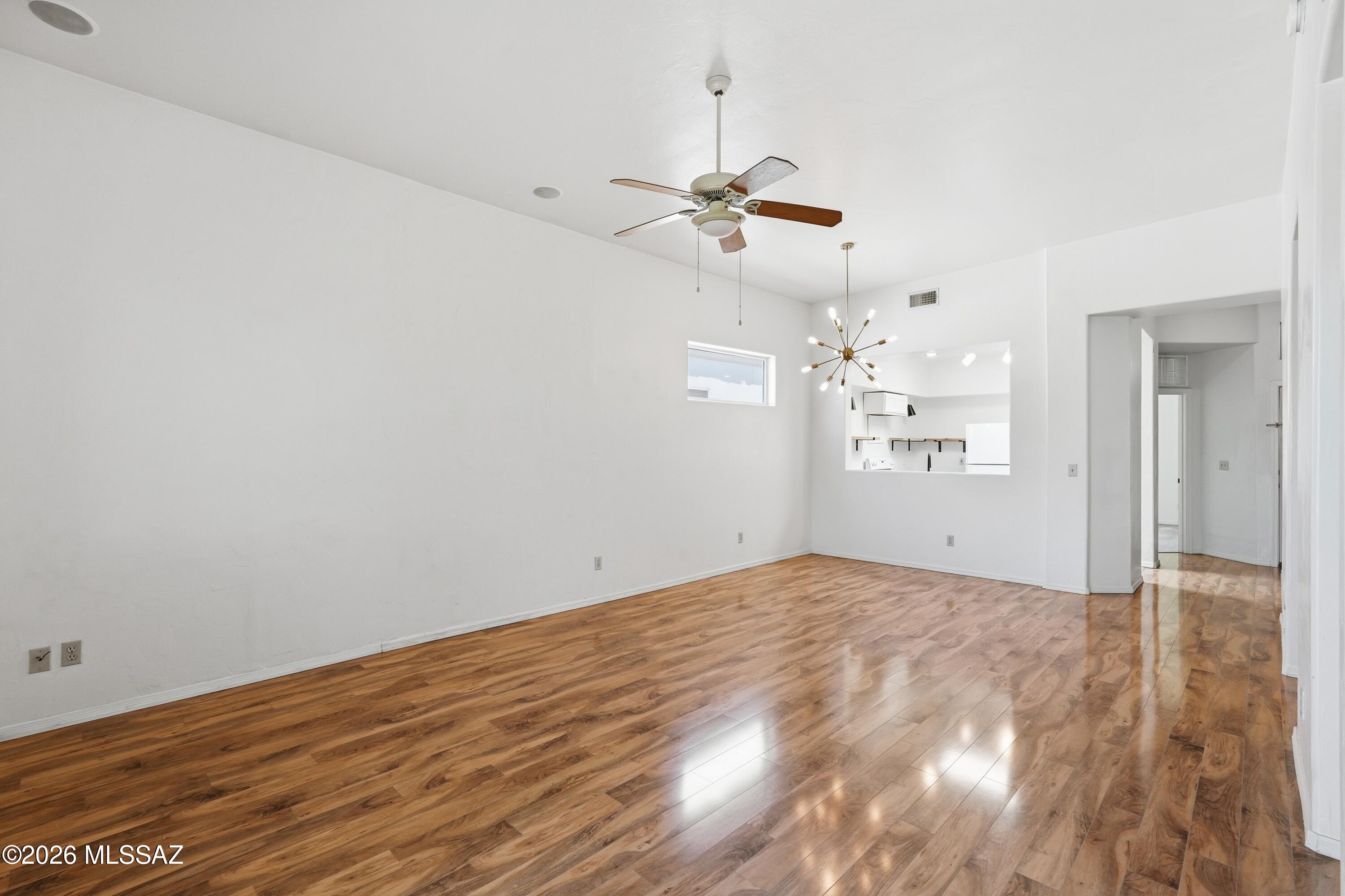 Rancho Lomas (1-81) - Residential