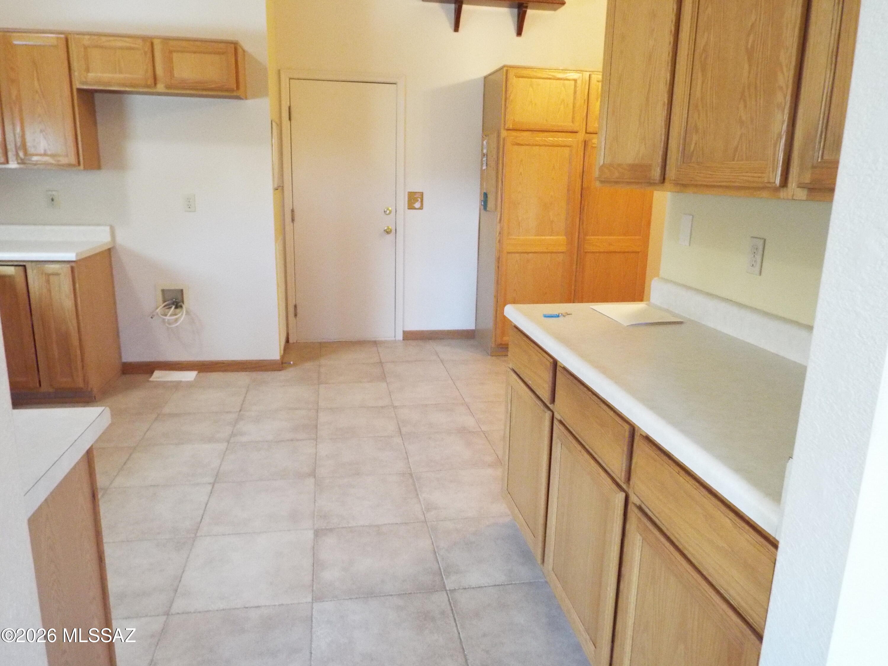 Elliott Homes At Rita Ranch (1-521) - Residential