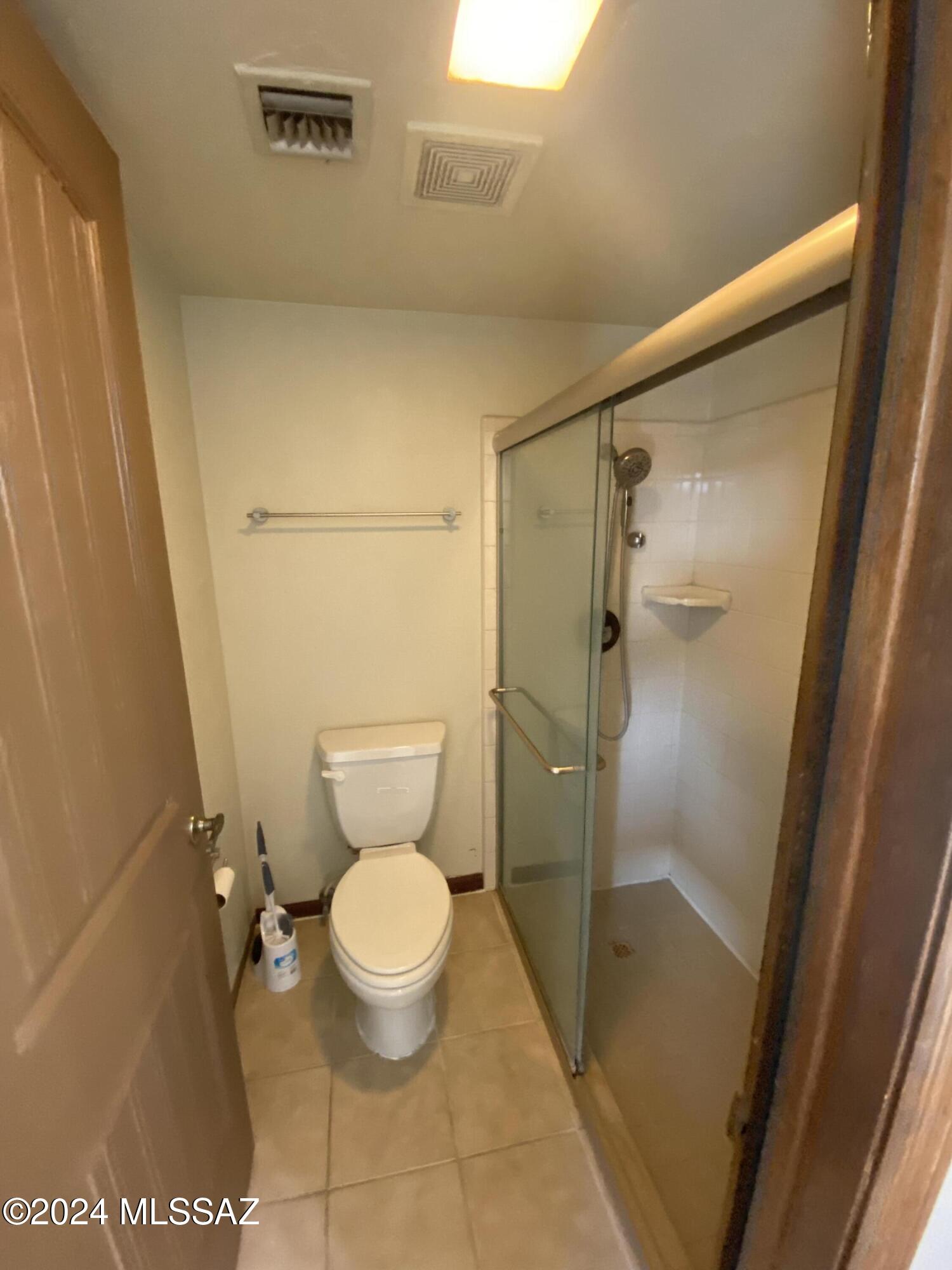 Orangewood North (170-287) - Residential Lease