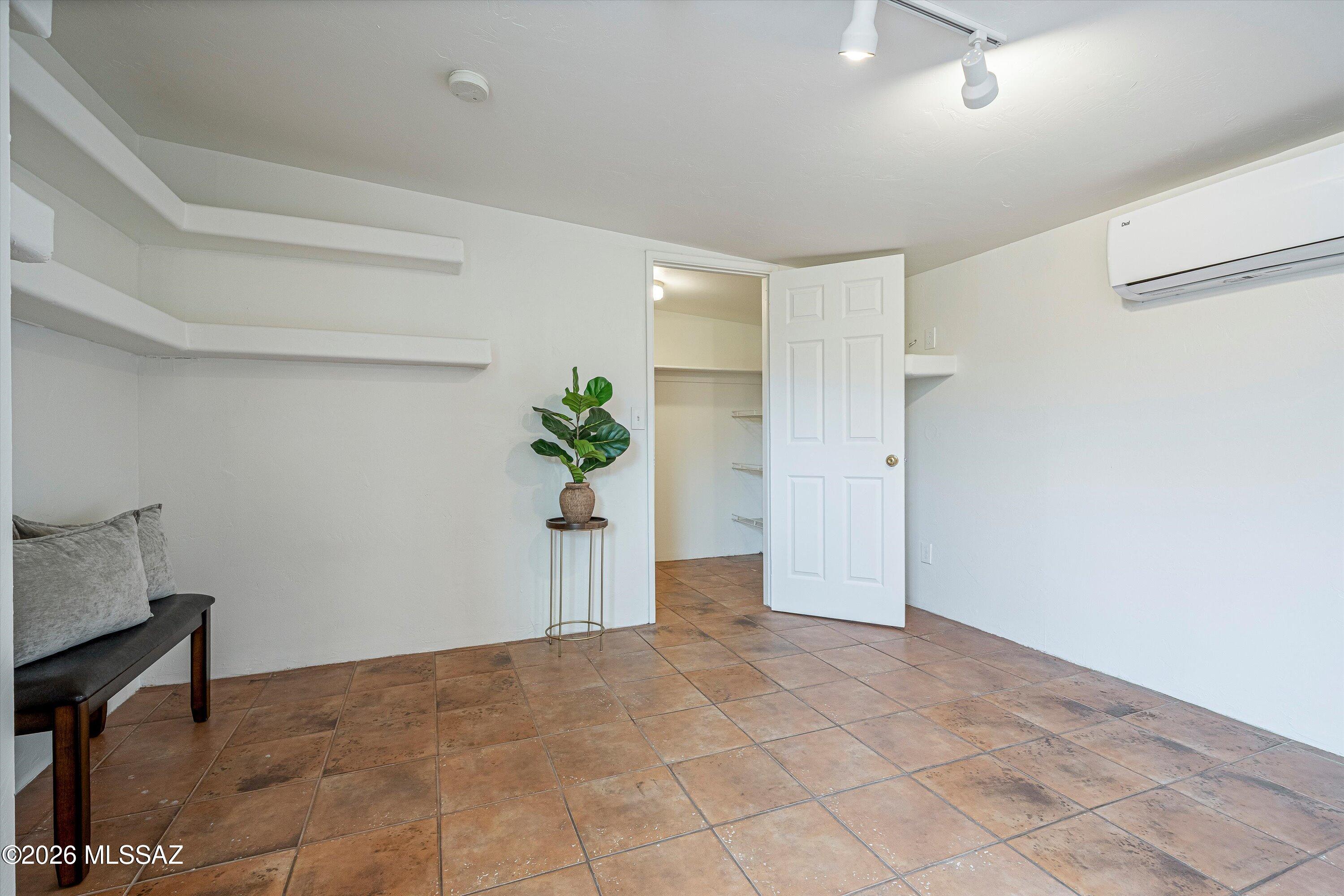 Speedway Heights - Residential Income