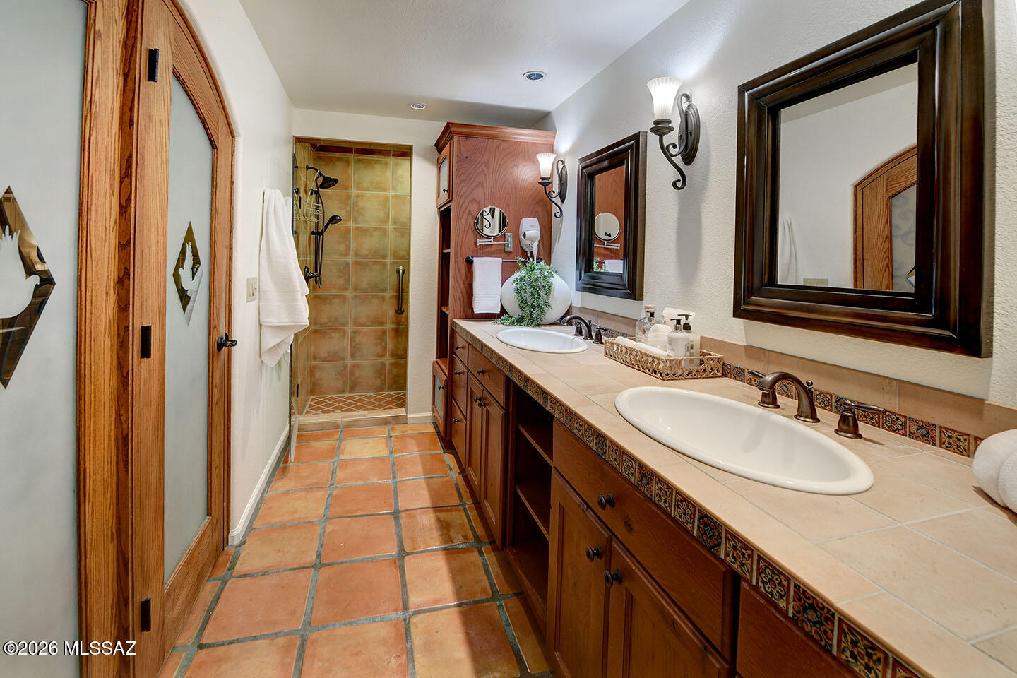 Paloma Del Sol (1-50) - Residential
