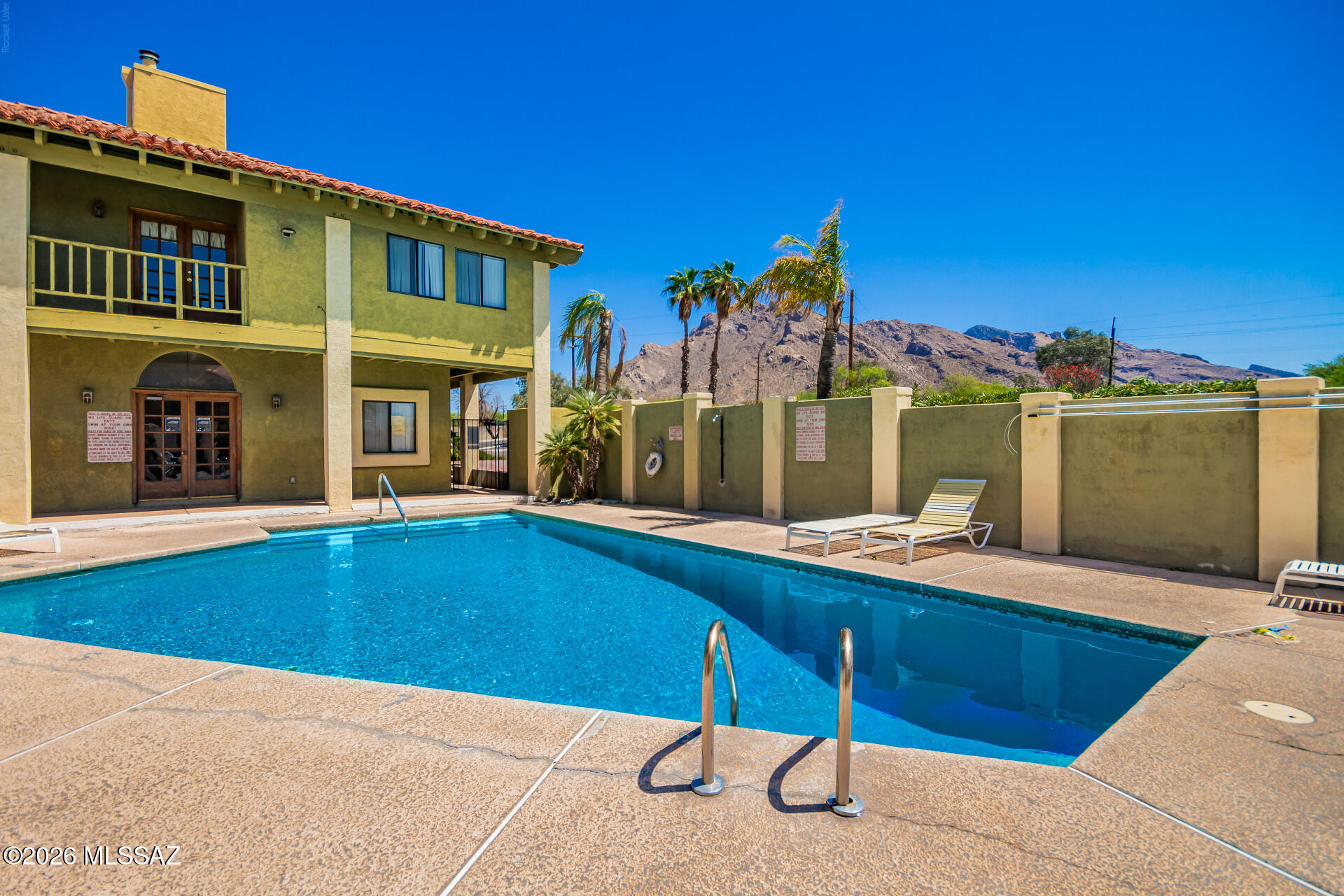 Las Casas Bellas Condo (1-44) - Residential