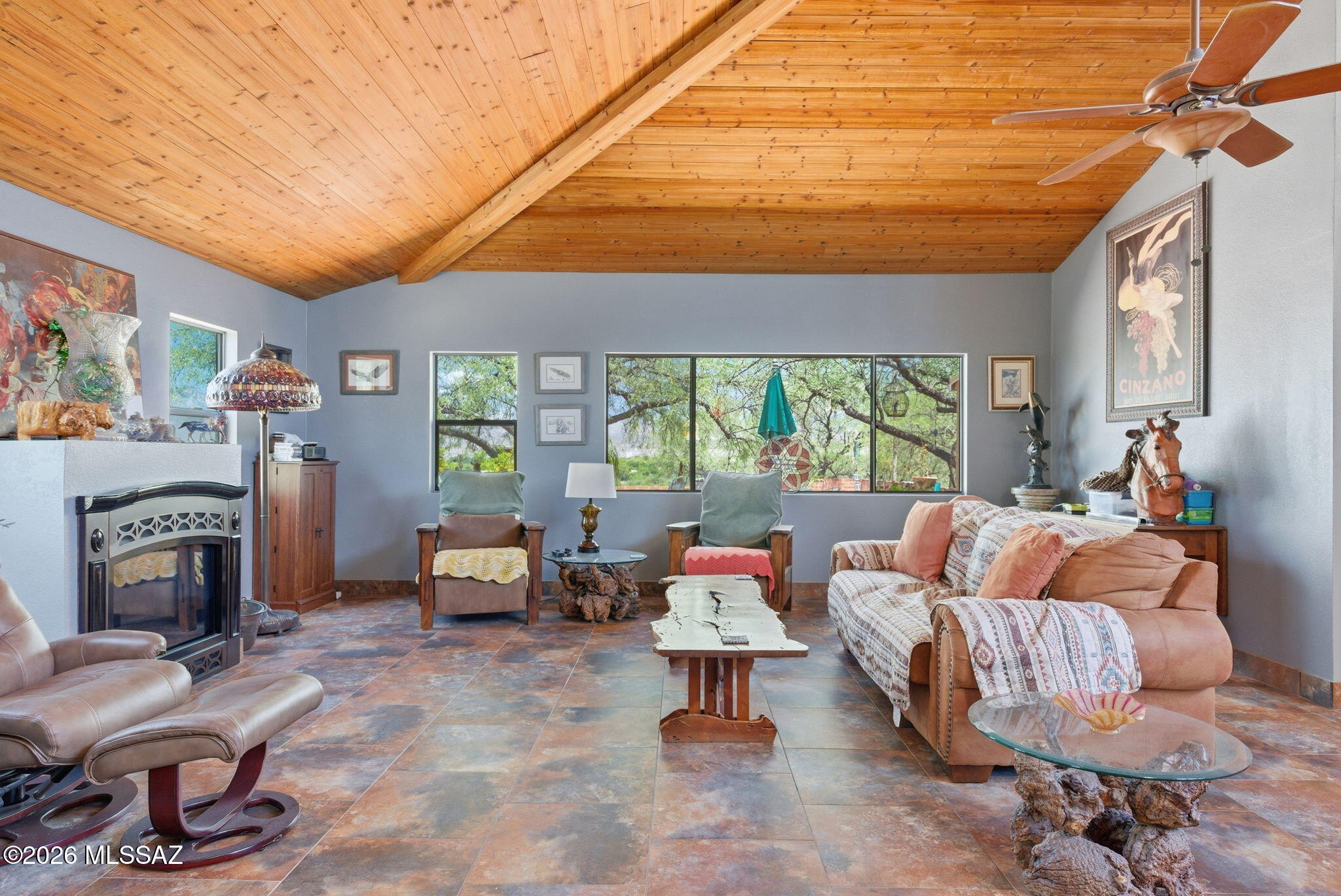 Palo Parado Estates - Residential