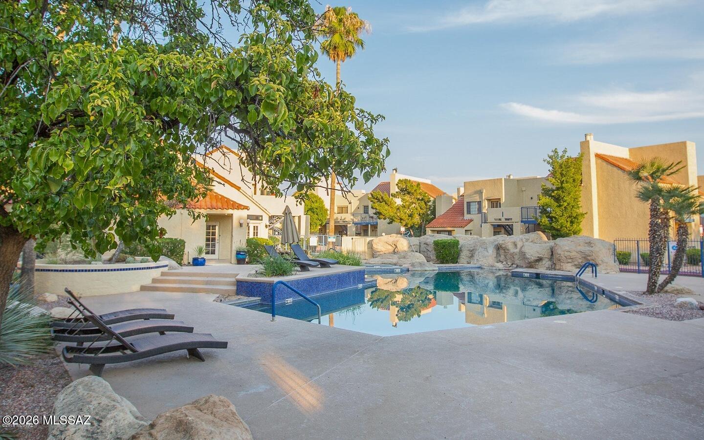 Casitas Real Condos. - Residential