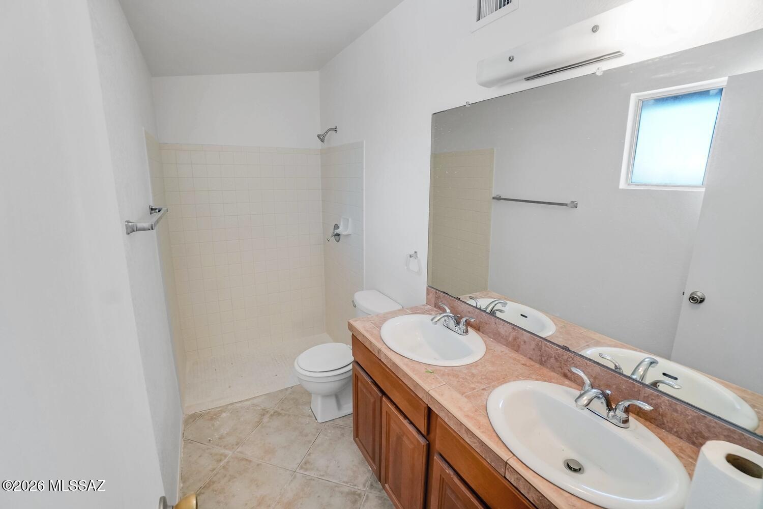Heritage Hills II (222-424) - Residential Lease
