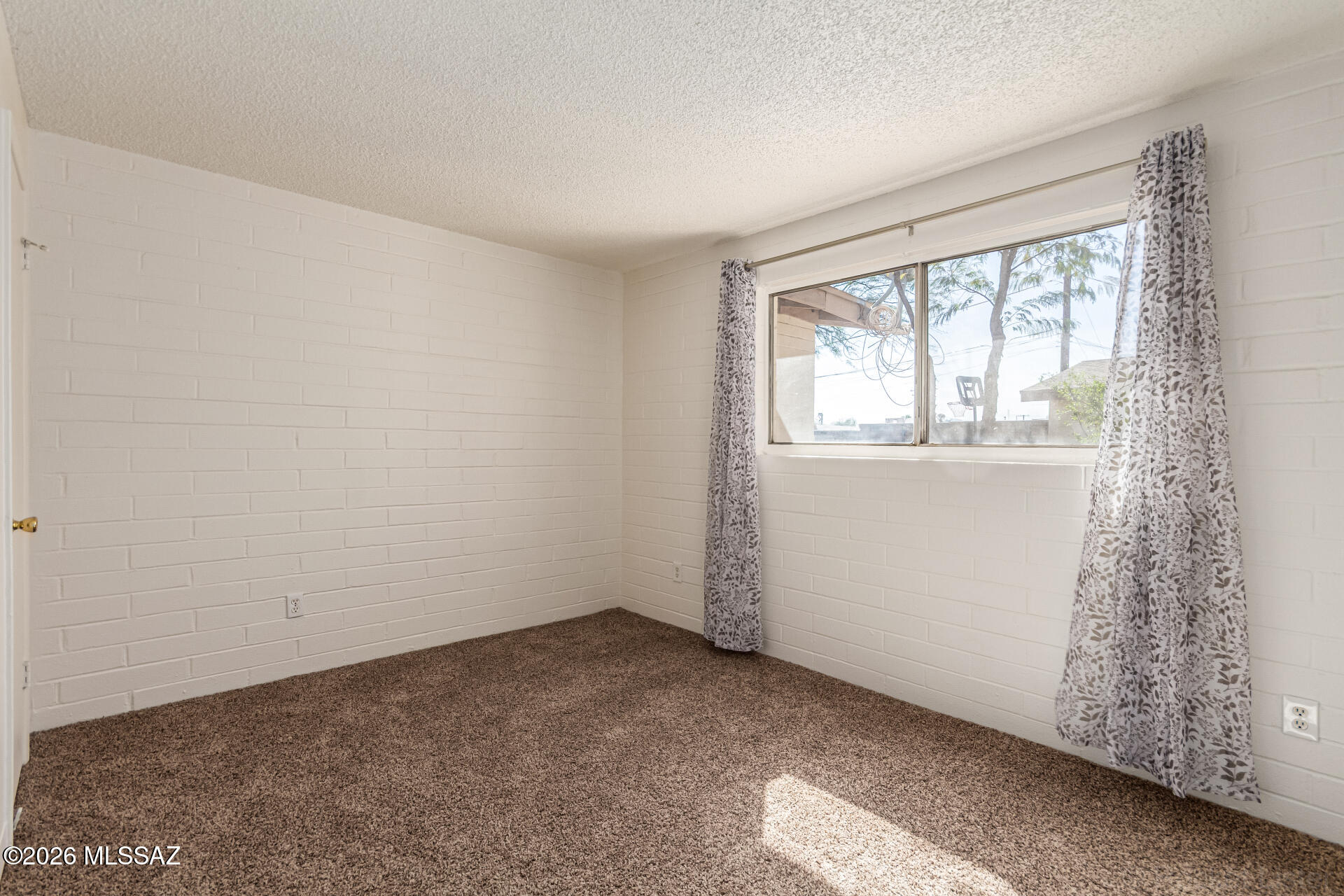 Coronado Heights - Residential Income