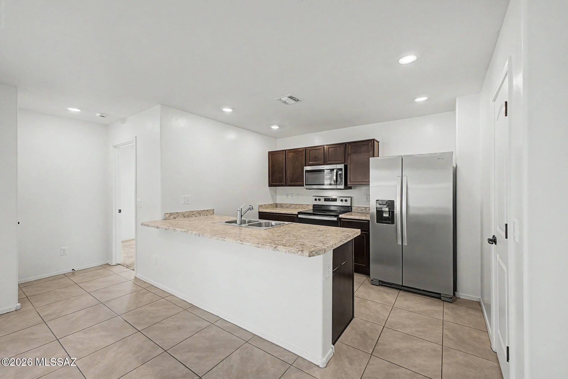 Valencia Crossing - Residential