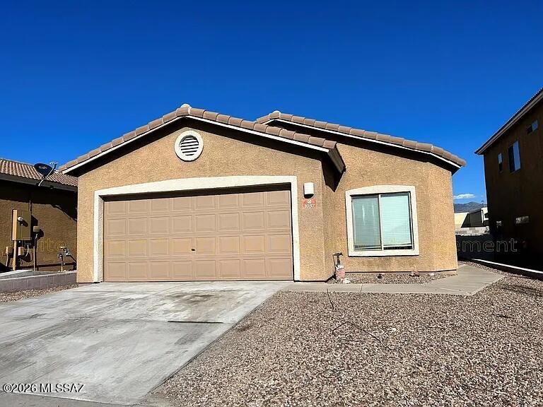 This one won't last long! Amazing 3bed/2bath located in convenient eastside location! Close to Target, grocery stores and more! Spacious kitchen with gas range and plenty of cabinet and counter space, dedicated dining area as well. Wonderful split floor plan with Primary Suite that includes large walk-in closet and bathroom with walk-in shower.  2 other bedrooms are spacious too, and no carpet! Good size low maintenance back yard with covered patio. Pet Friendly. A/C. Ceiling Fans throughout for added comfort. W/D hookups. This home has it all! Hurry before it's gone!