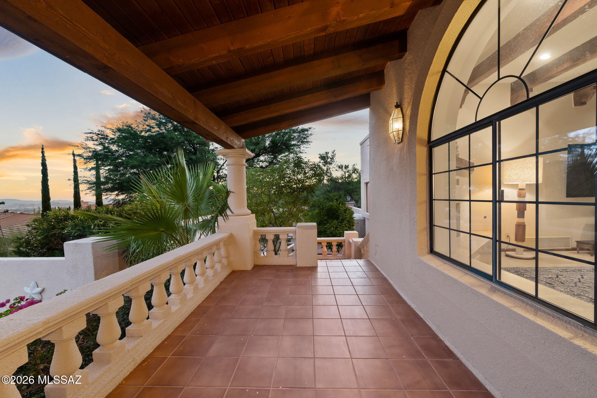 Finisterra II (211-302) - Residential