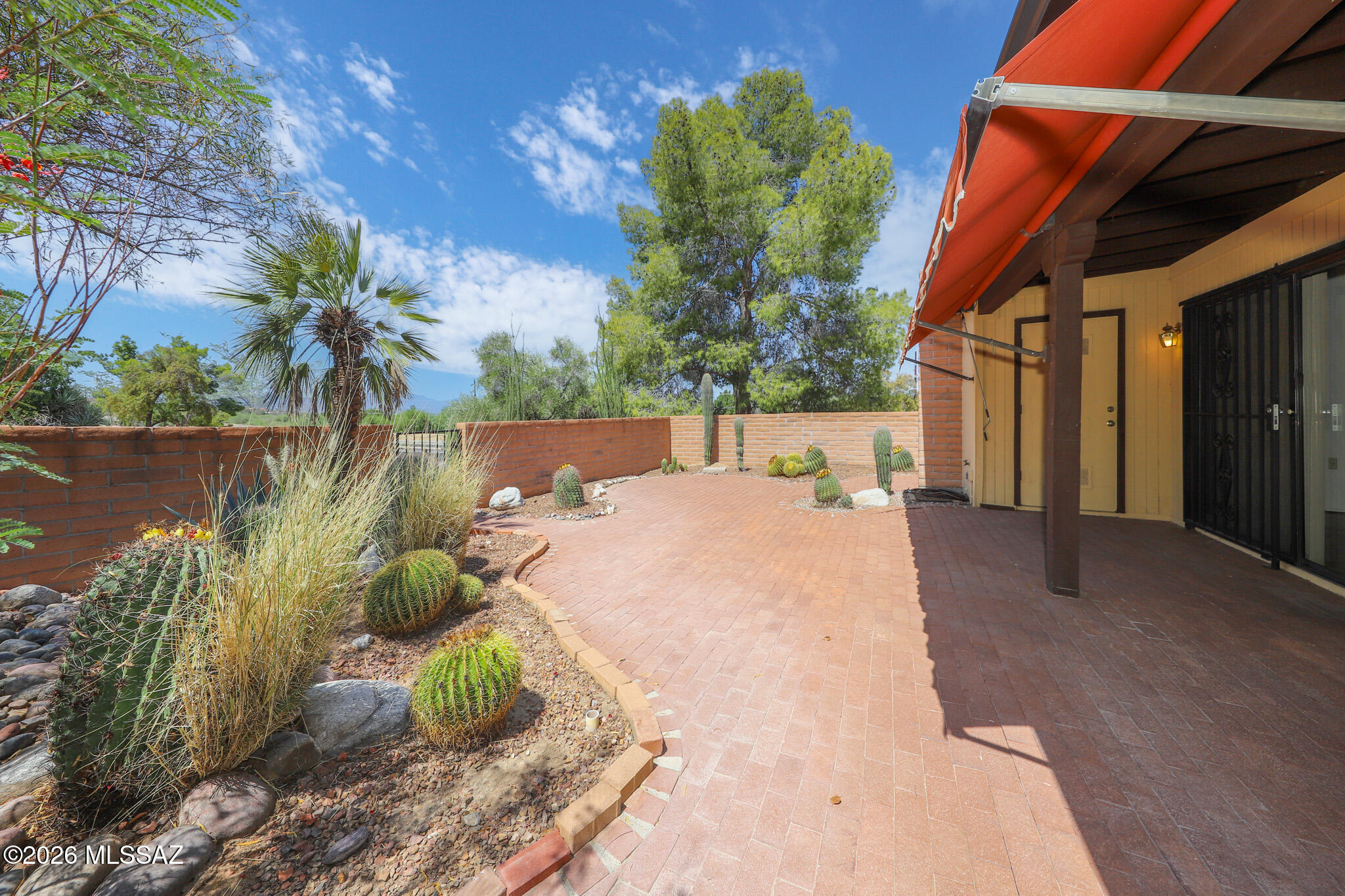 Fairfield La Cholla Hills - Residential