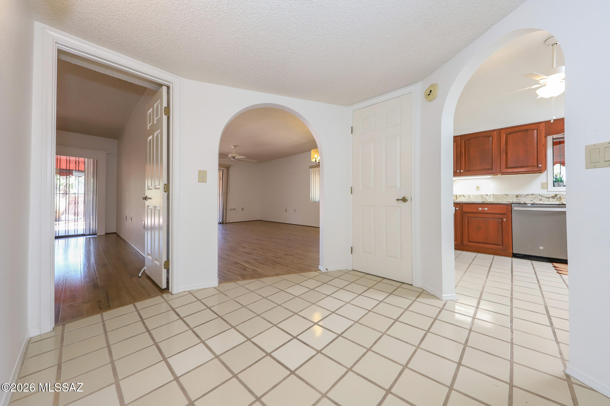 Fairfield La Cholla Hills - Residential