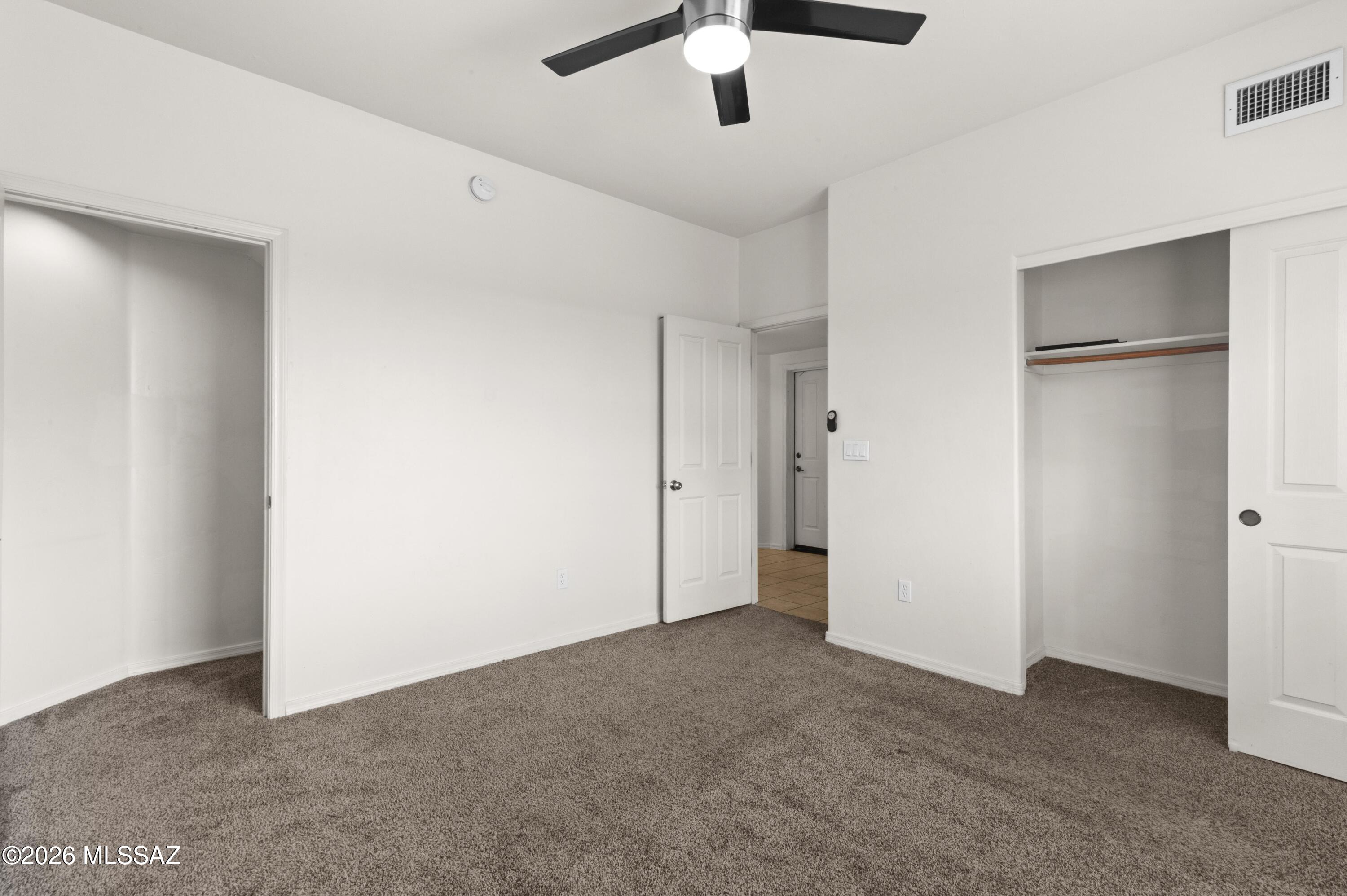 Paseo Estrella (1-104) - Residential