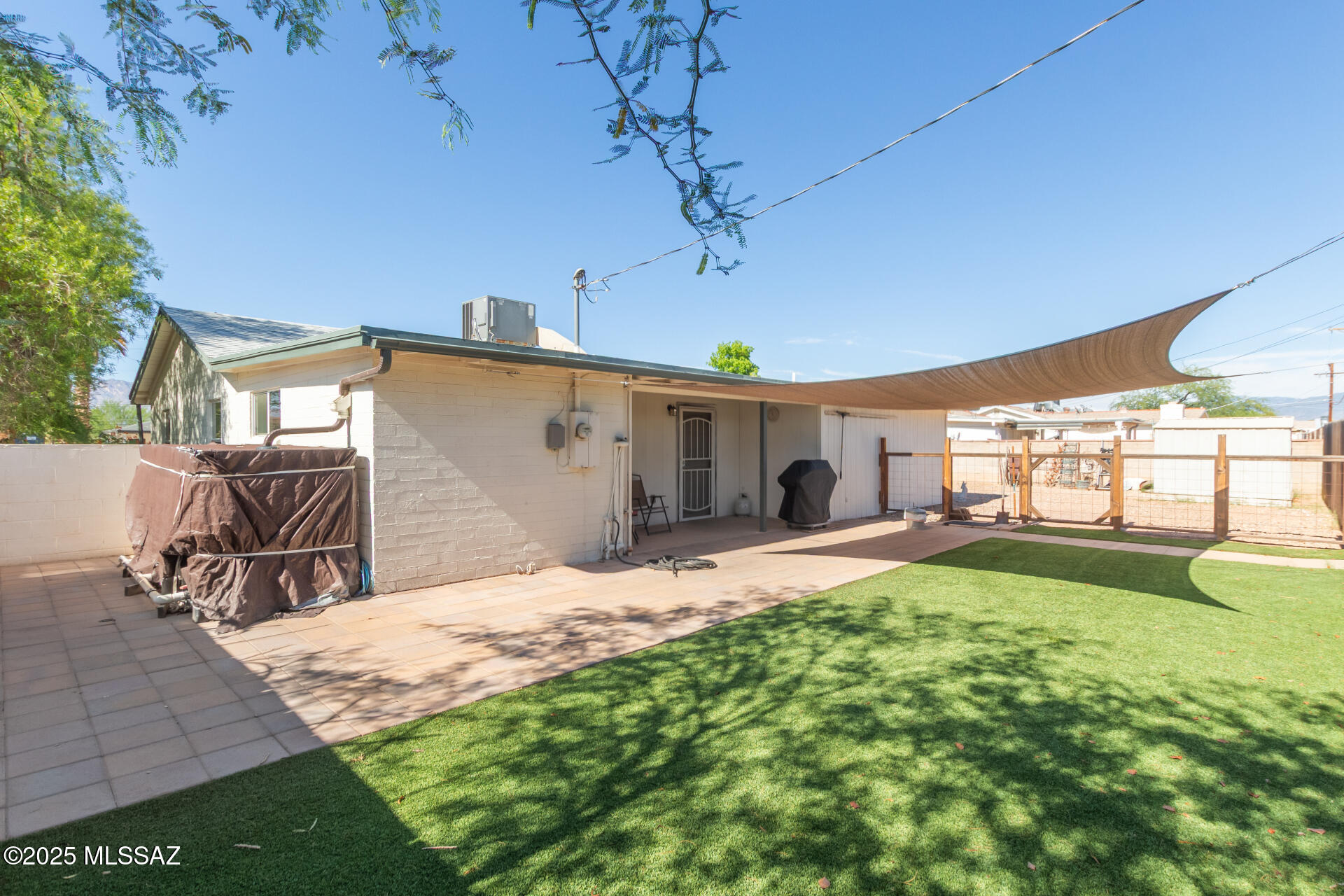 North Gate Town Houses (1) - Residential