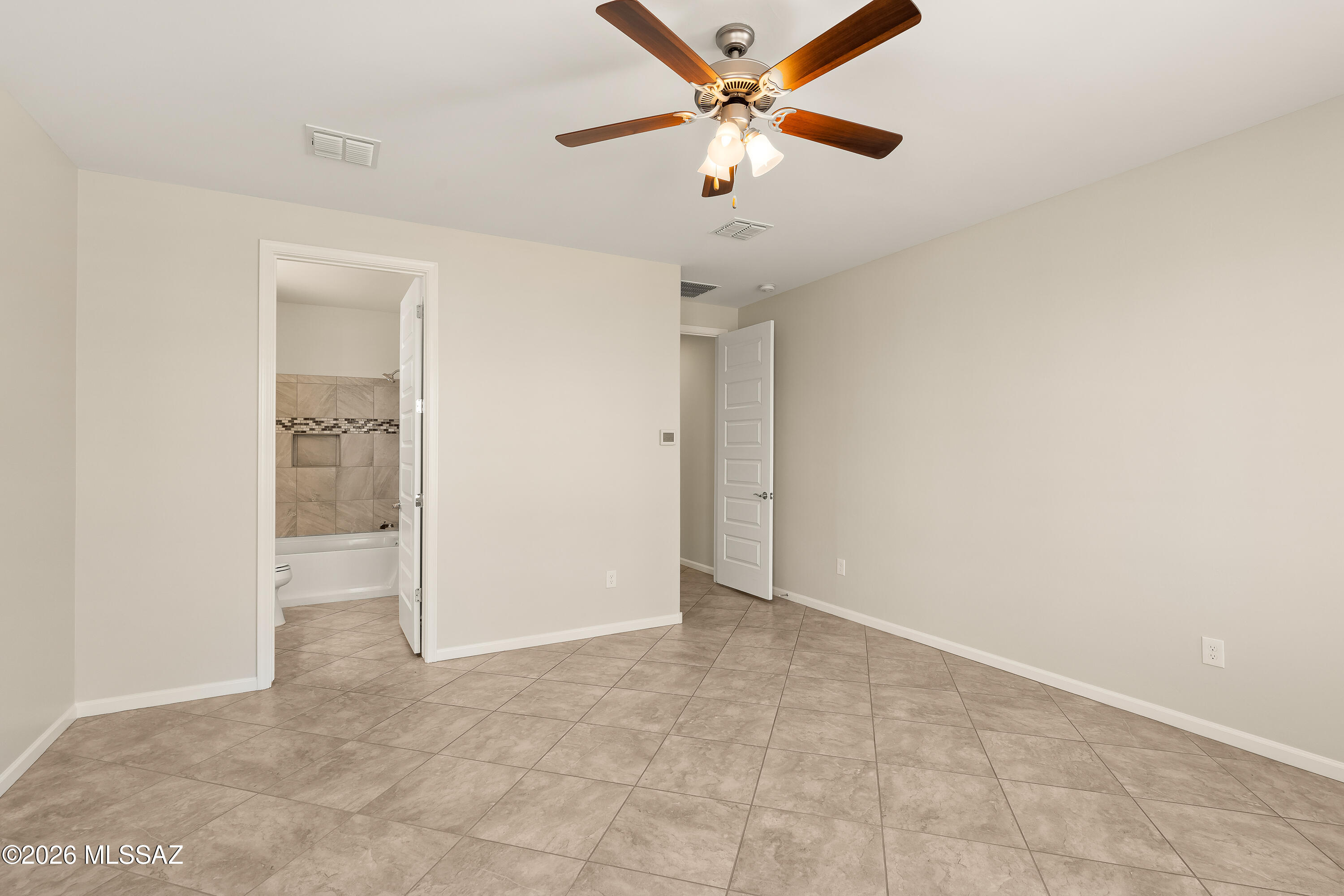 Saddlebrooke Ranch - Residential