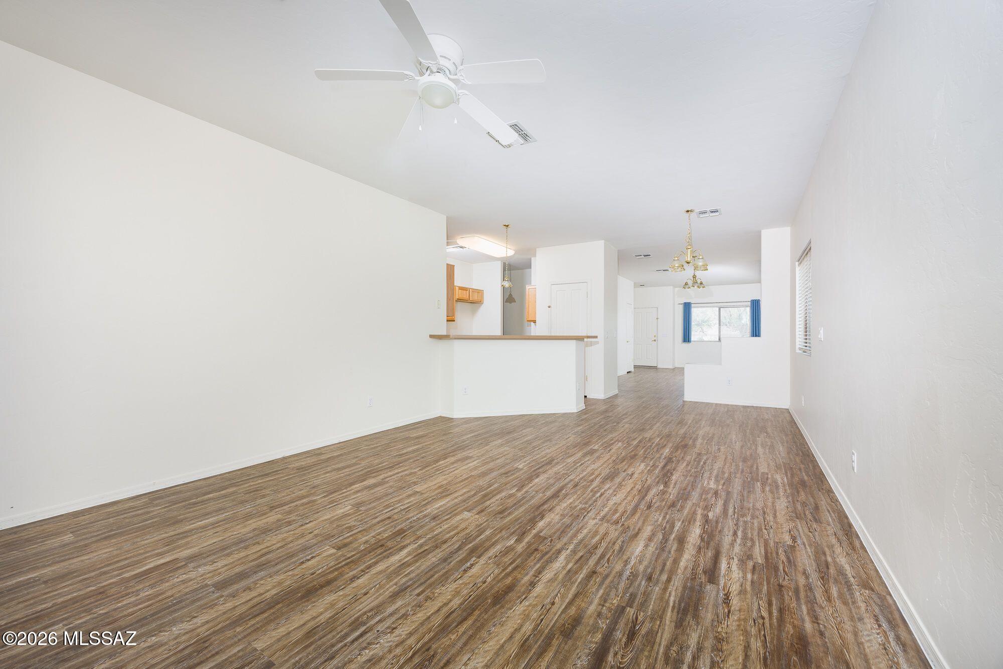 Continental Reserve Blk. 7 & 8 (1-82) - Residential Lease